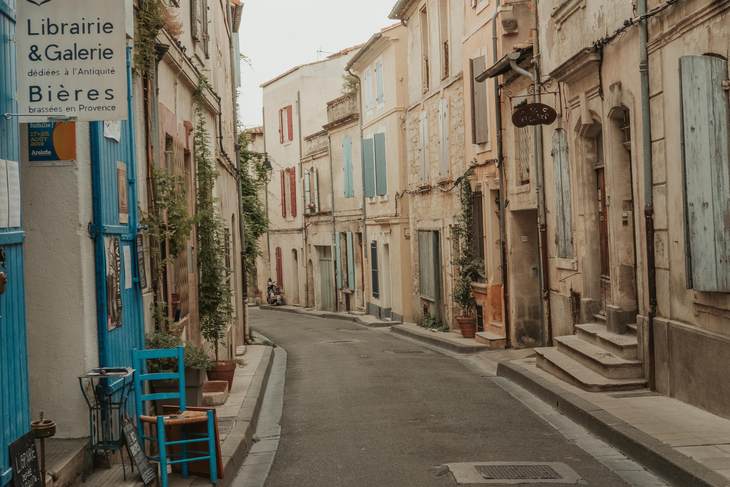 Beautiful old town of Arles