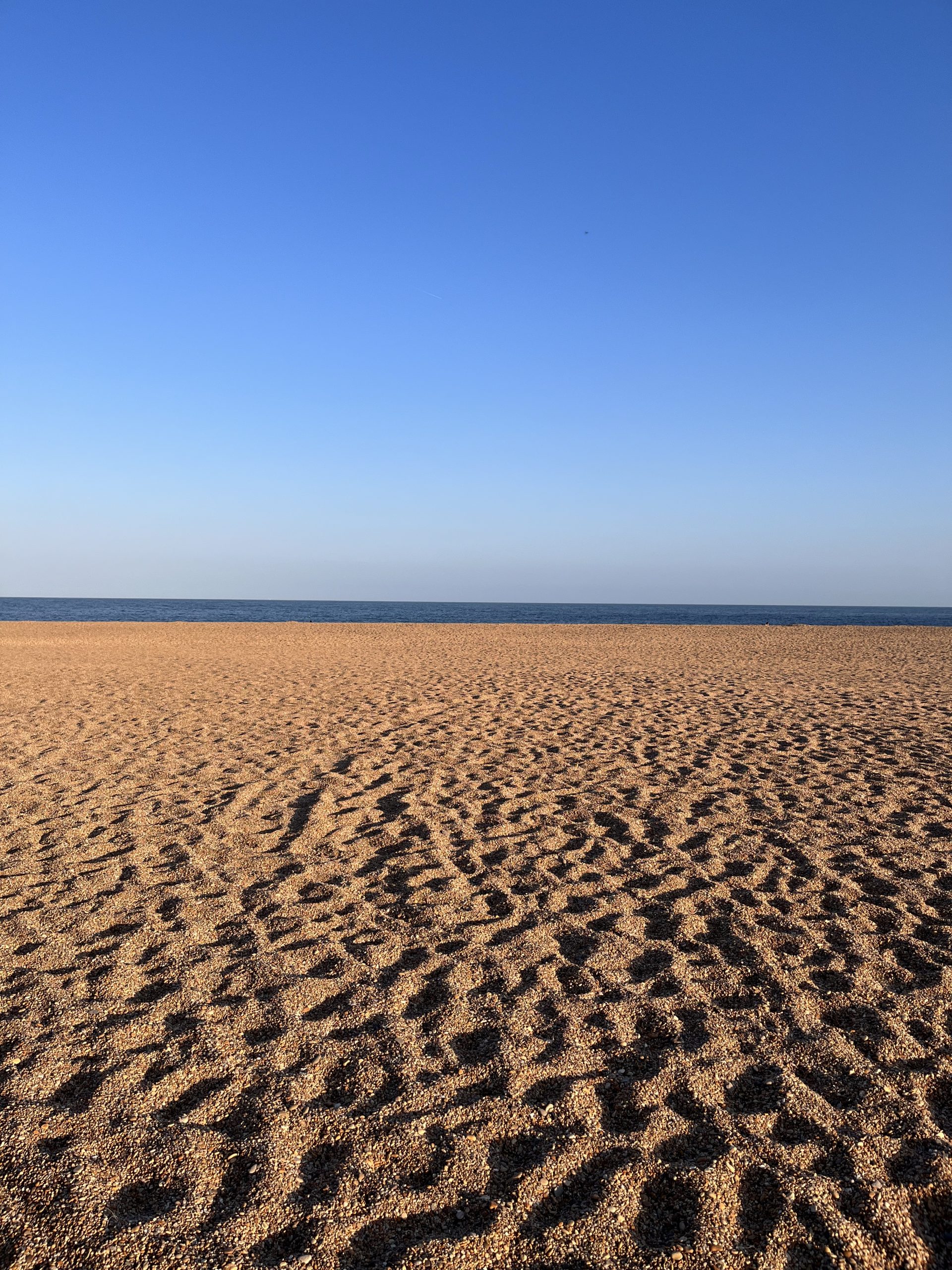 Blackpool sands in Devon on a sunny day