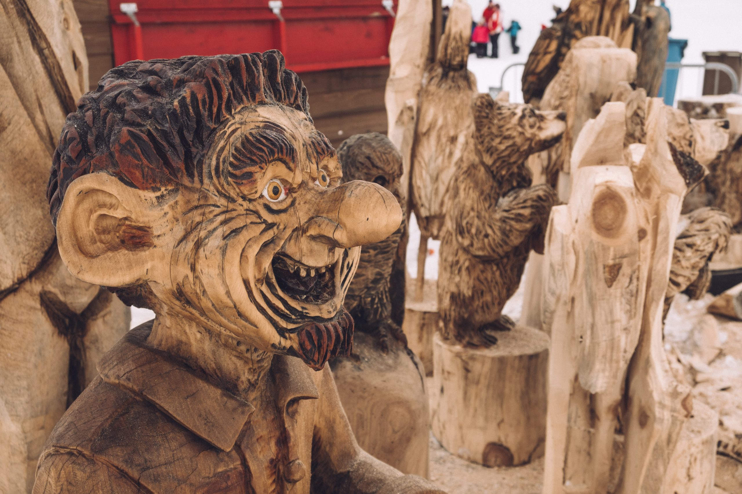 Carving figurines Ottawa Canada Carving figurines Ottawa Canada