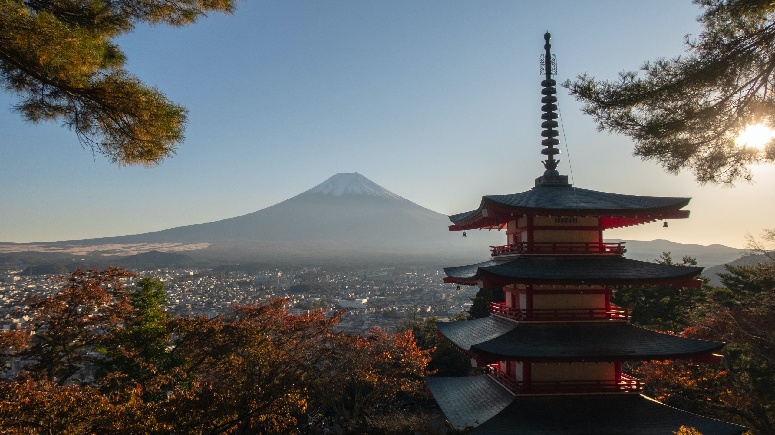 Chureito Pagoda - views of Fujisan