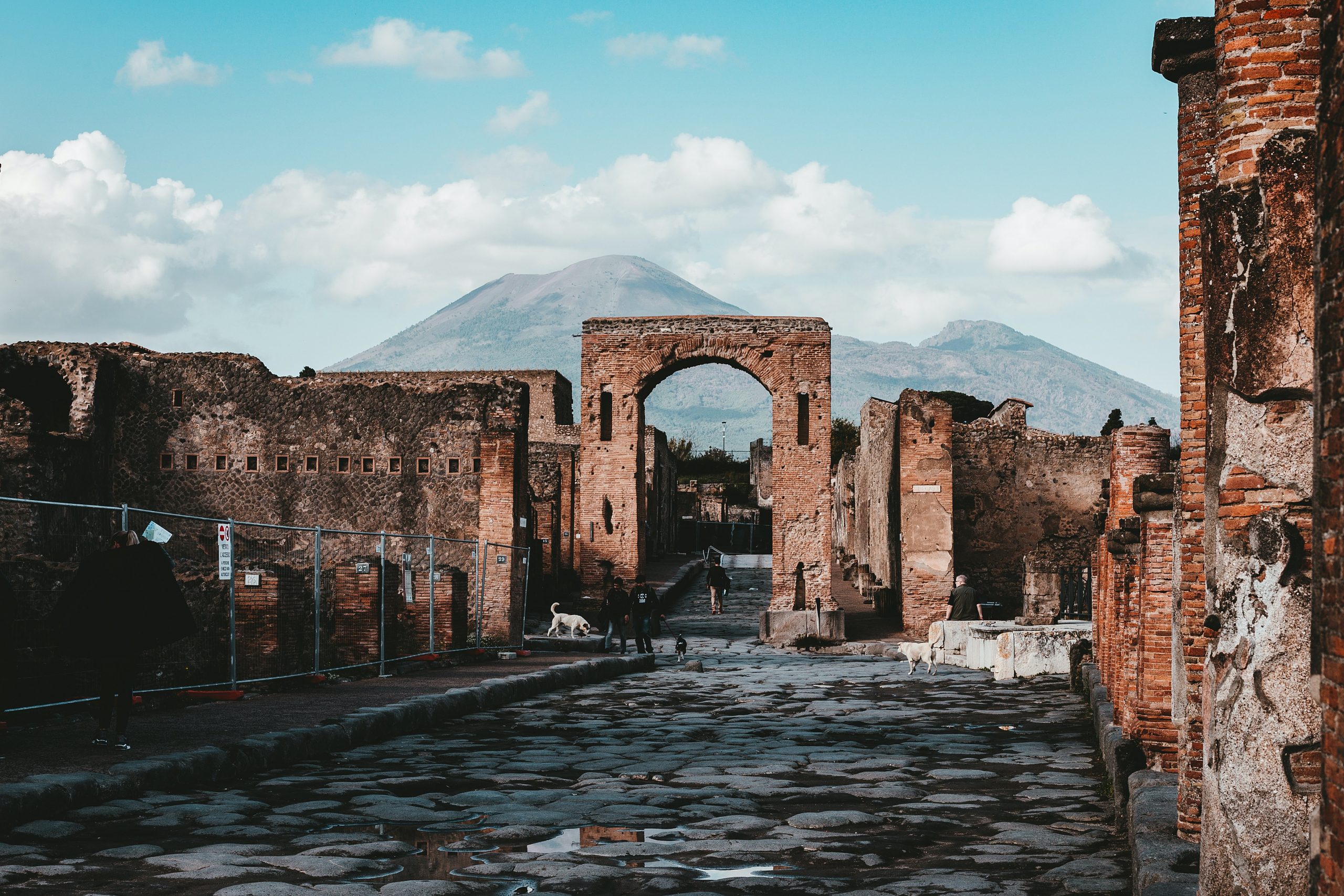 City of Pompeii with its ruins - makes an excellent day trip from Rome