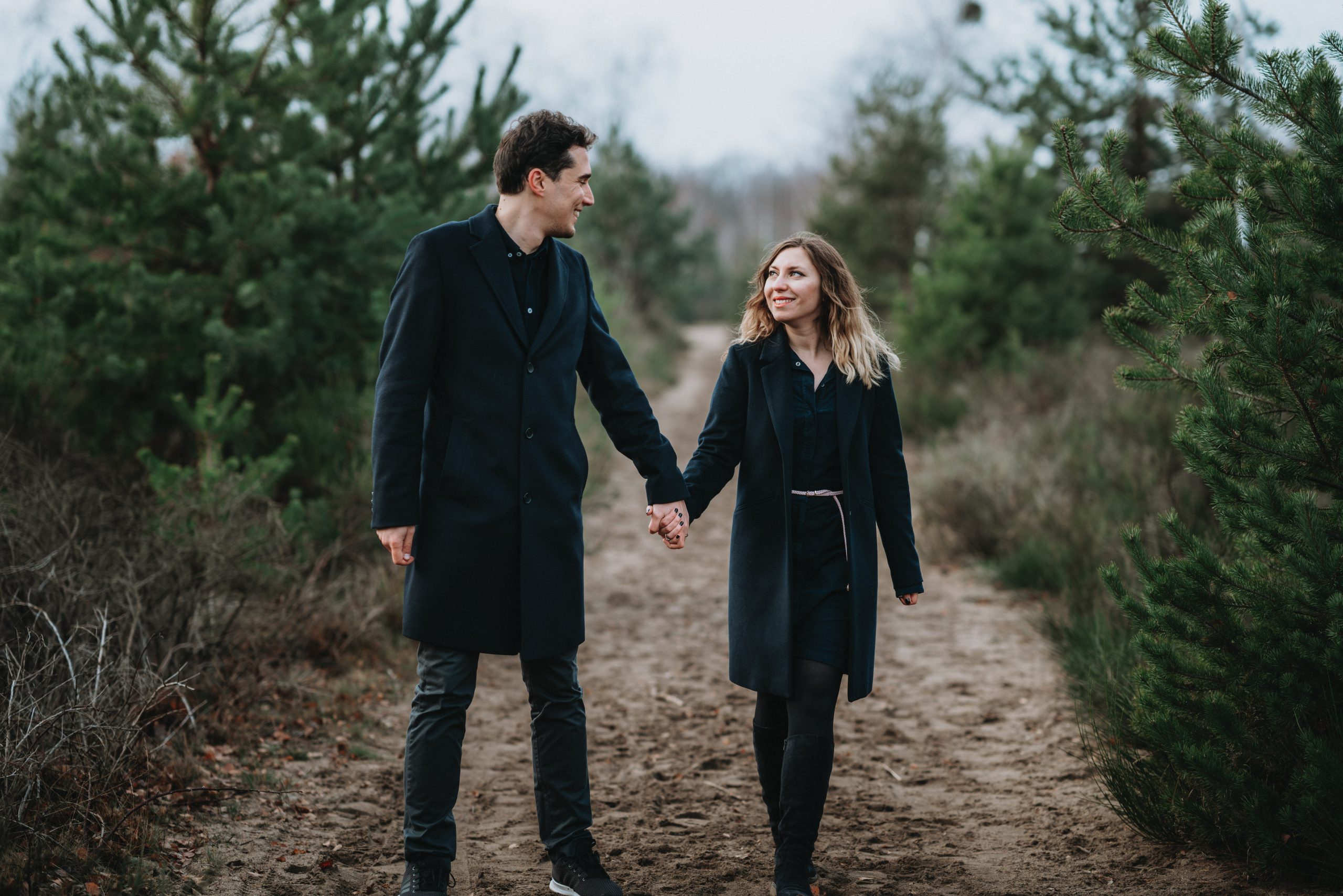 Cory and G photoshoot - travelling couple enjoying the Autumn in Dresden