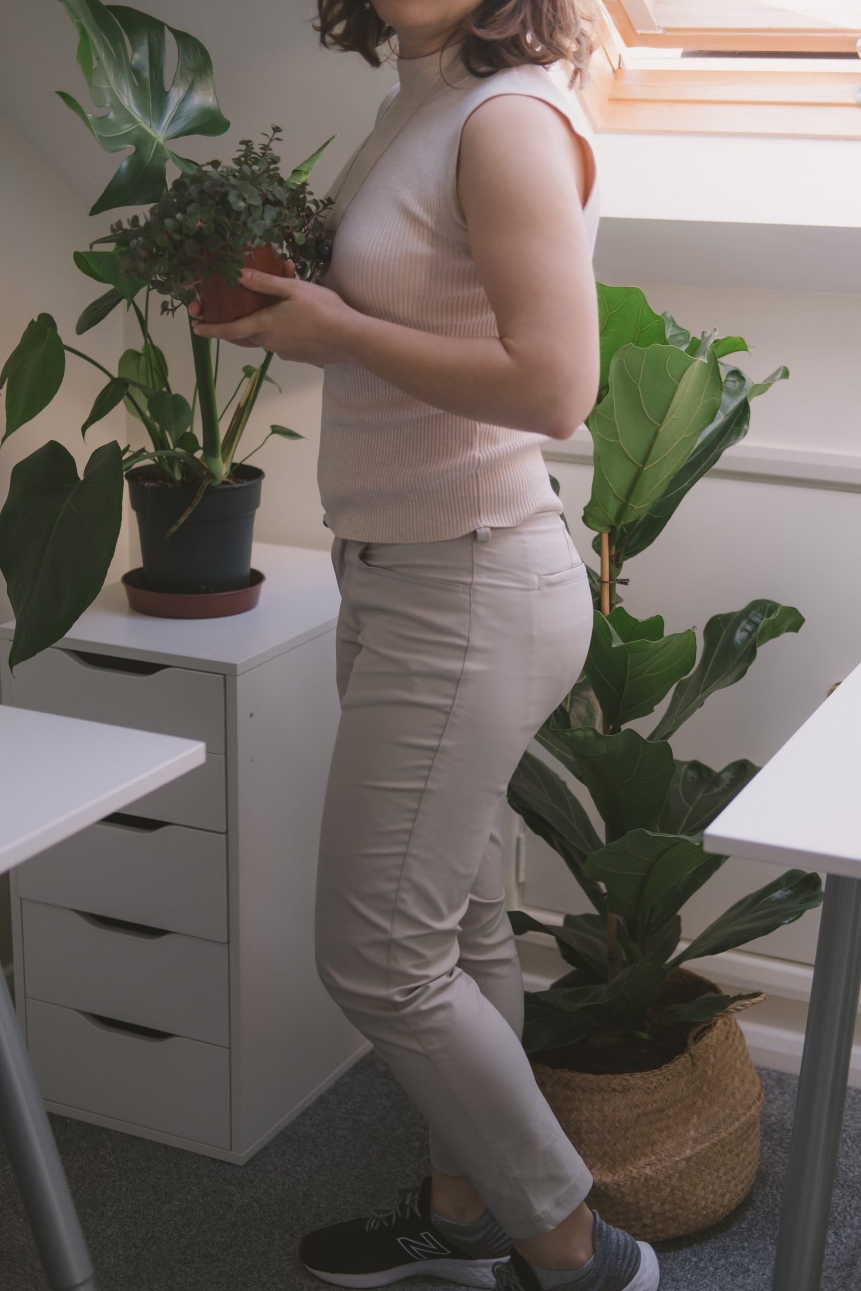 Cory wearing Bluffworks chinos in the office