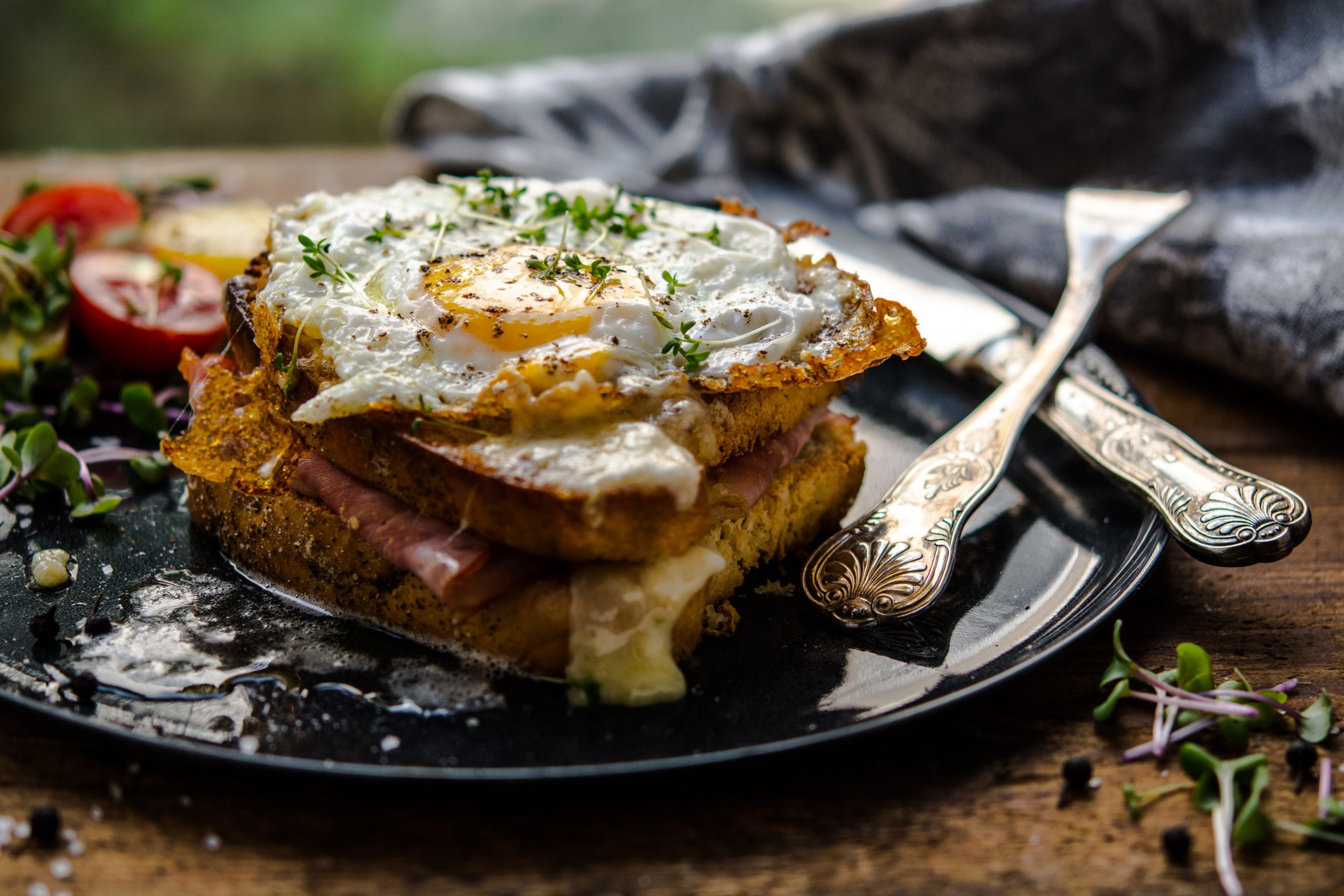 Croque-monsieur or madame paris food