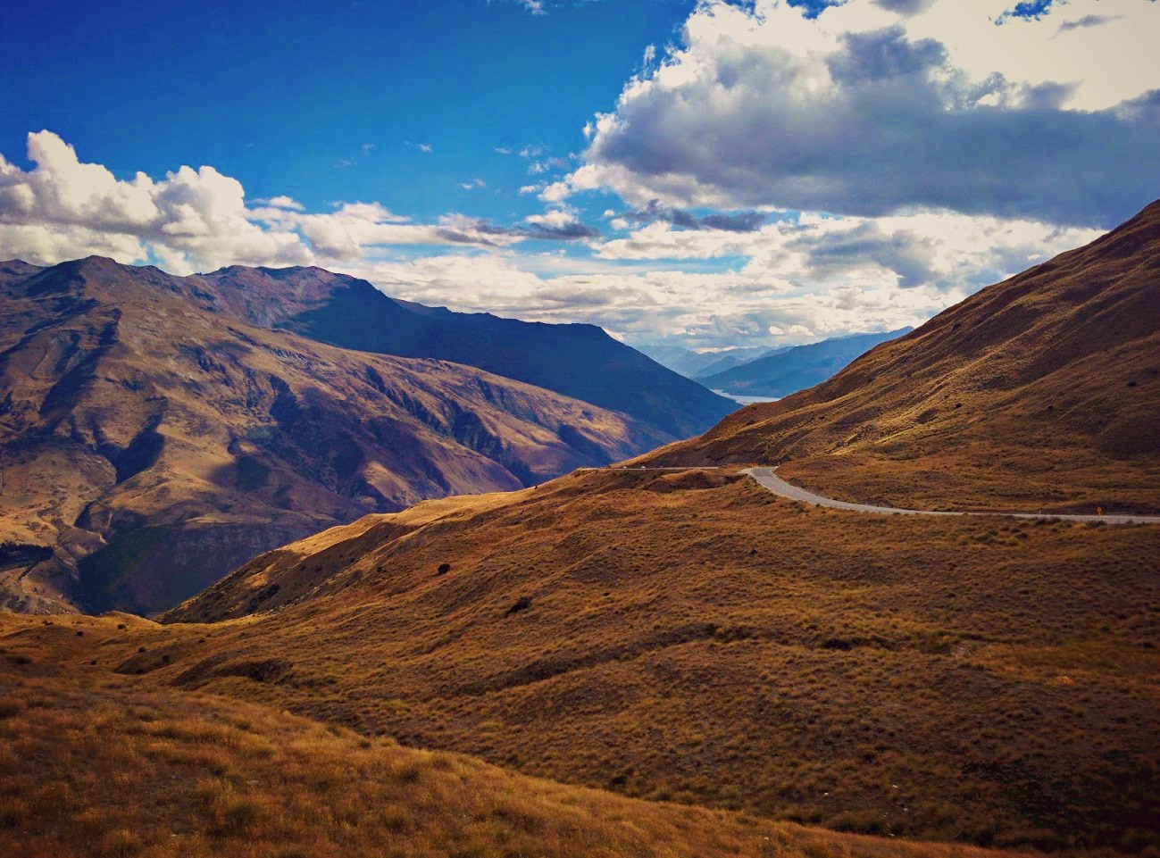 Drive Crown Range New Zealand Road