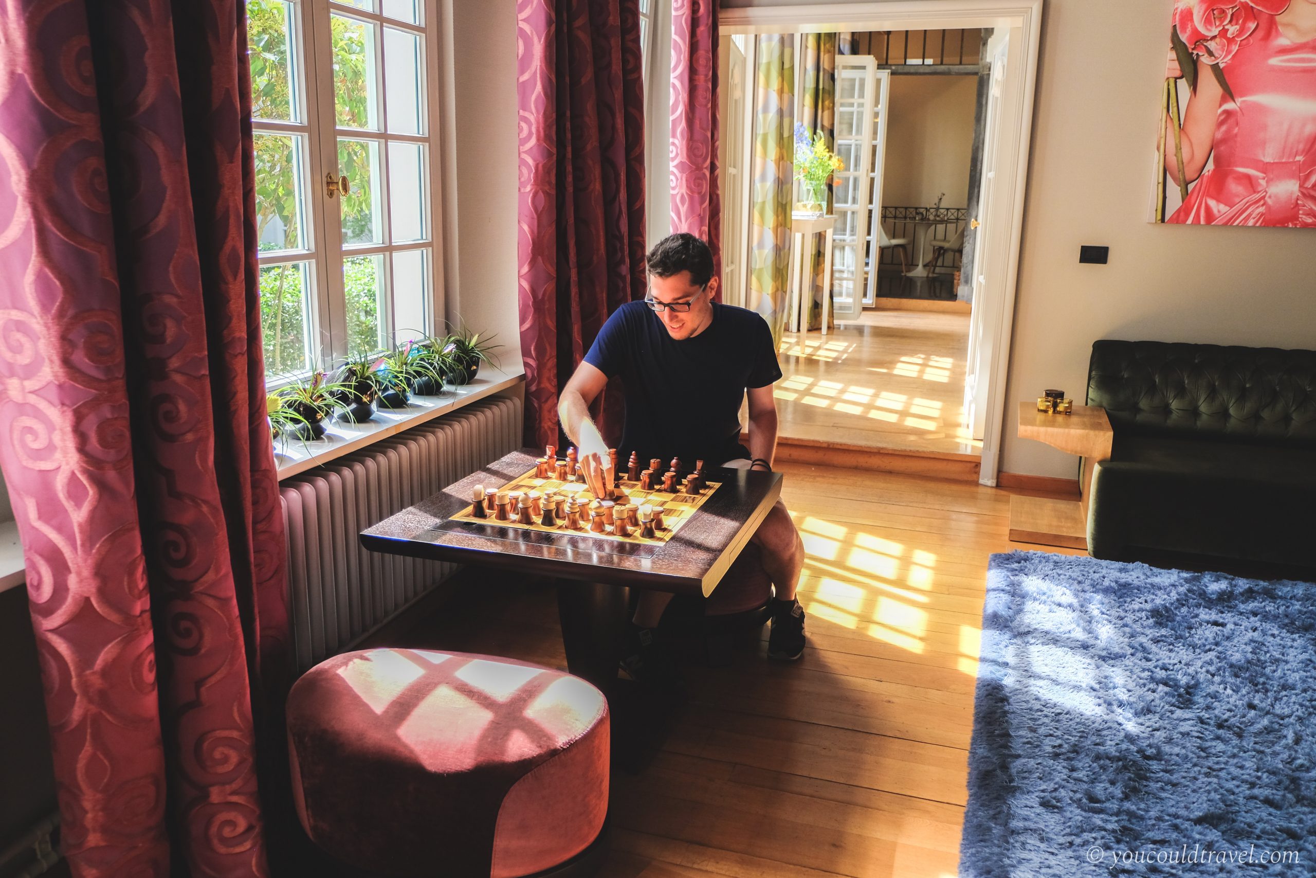 De Witte Lelie Chess Playing De Witte Lelie Chess Playing