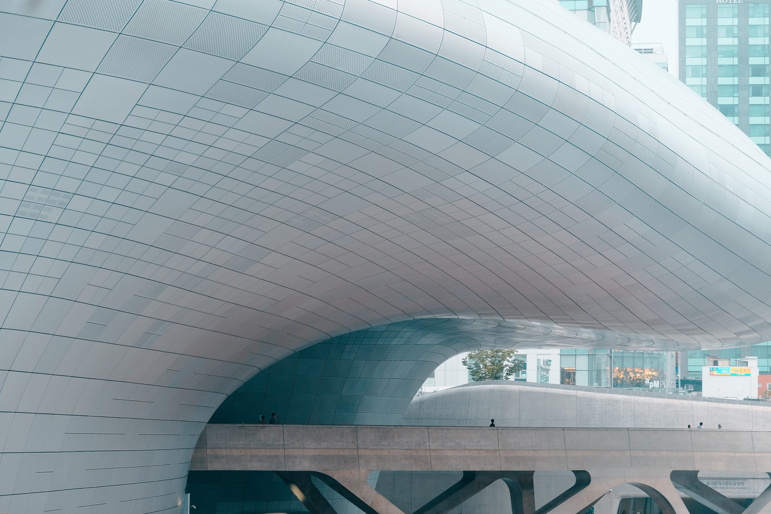 Dongdaemun building in Seoul Dongdaemun building in Seoul