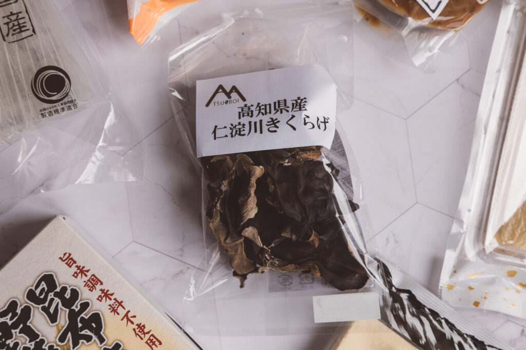 Dried Kikurage (Wood Ear Mushrooms) from Kochi by Niyodogawa Kikurage