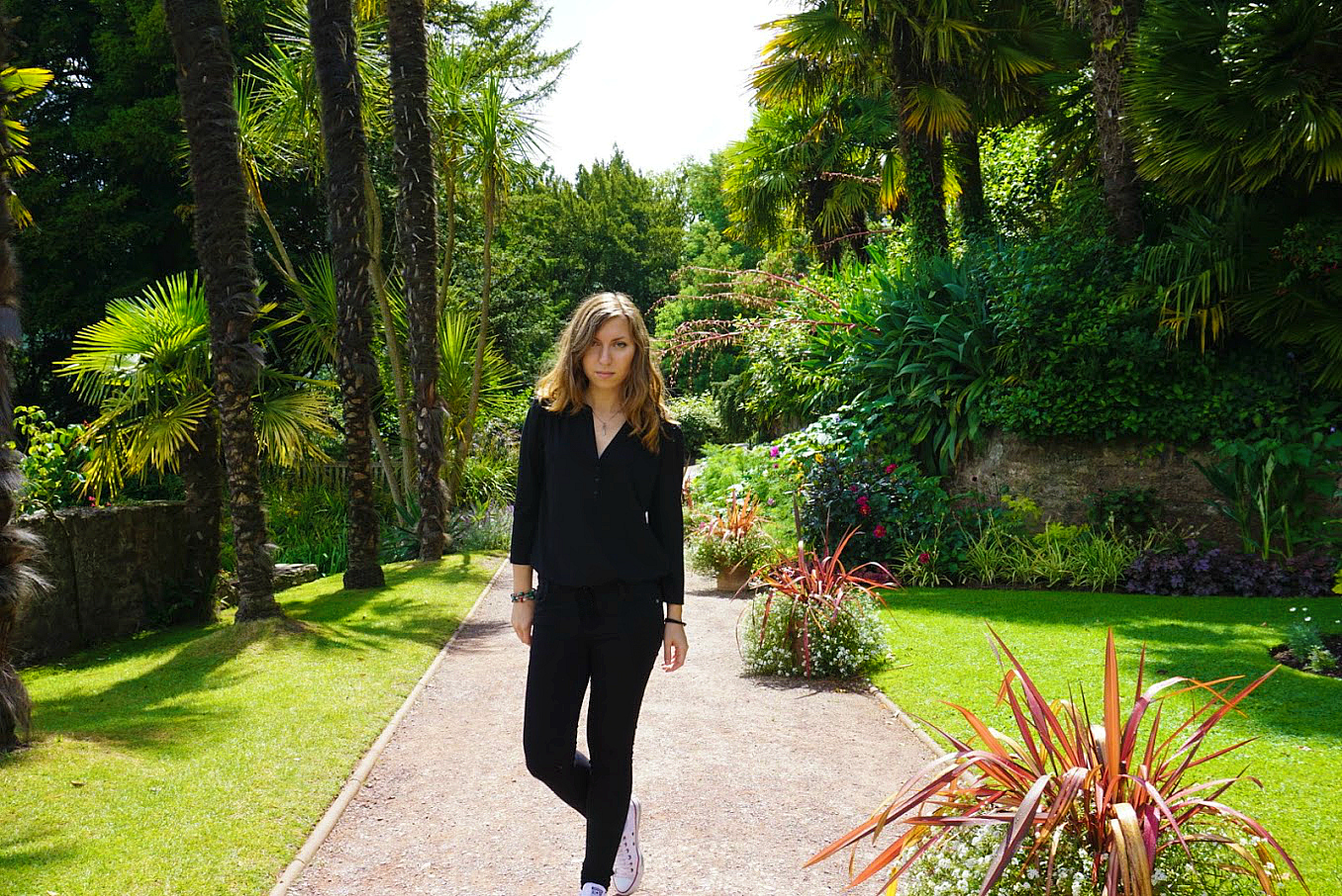English Castle Walk Tropical Flowers Cory English Castle Walk Tropical Flowers Cory