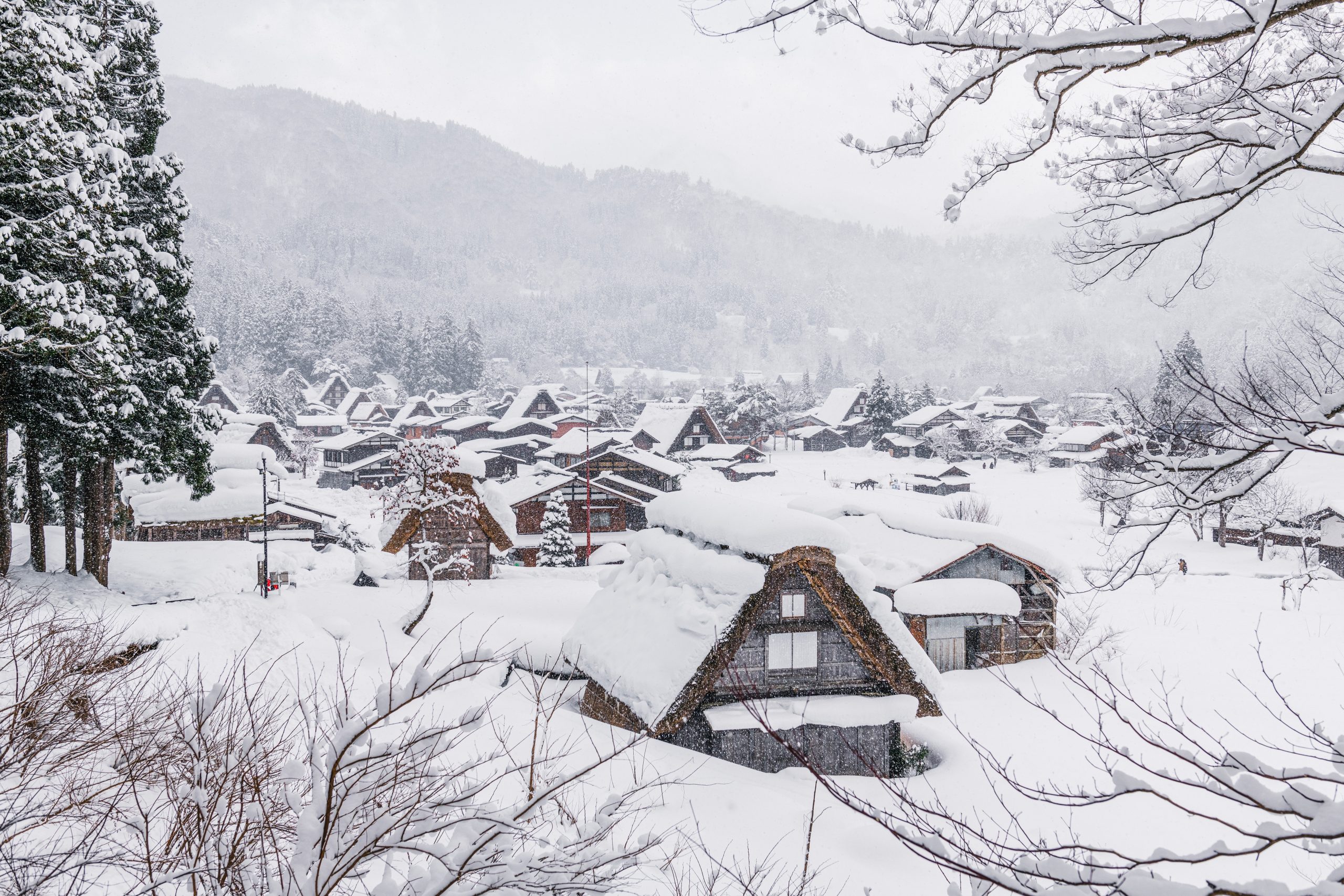 Gifu Village A-Frame Houses in the snow (Unsplash)