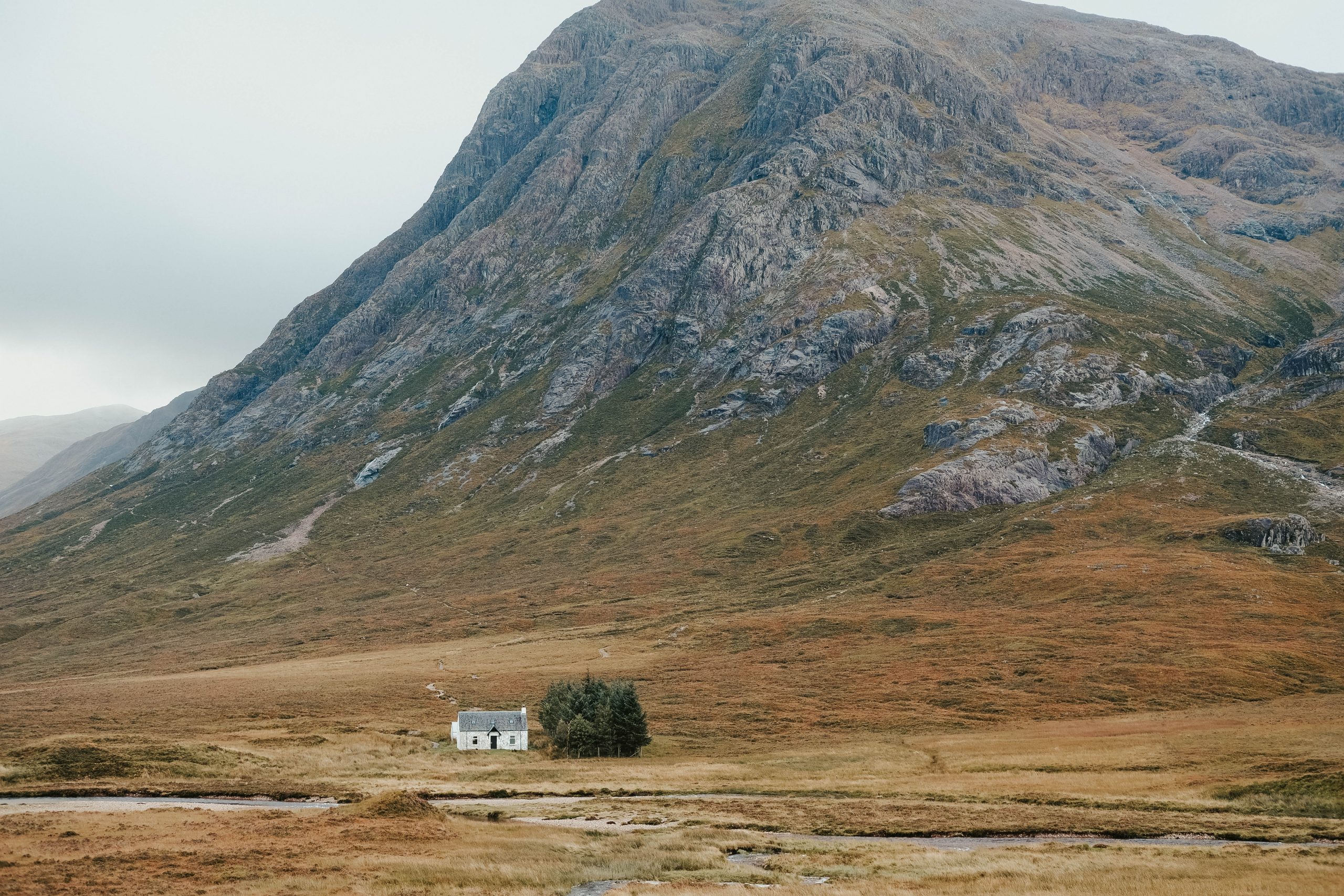 Lagangarbh Hut - Wee White House in Glencoe