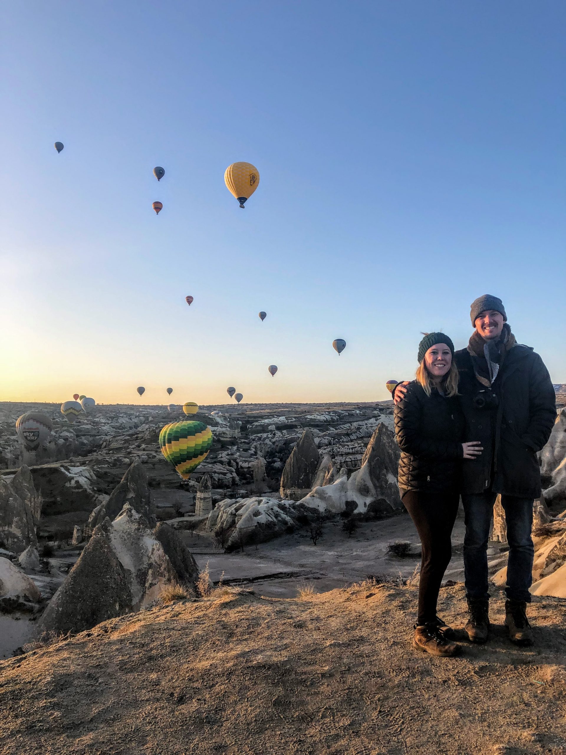 Travel couple hot air balloons Travel couple hot air balloons