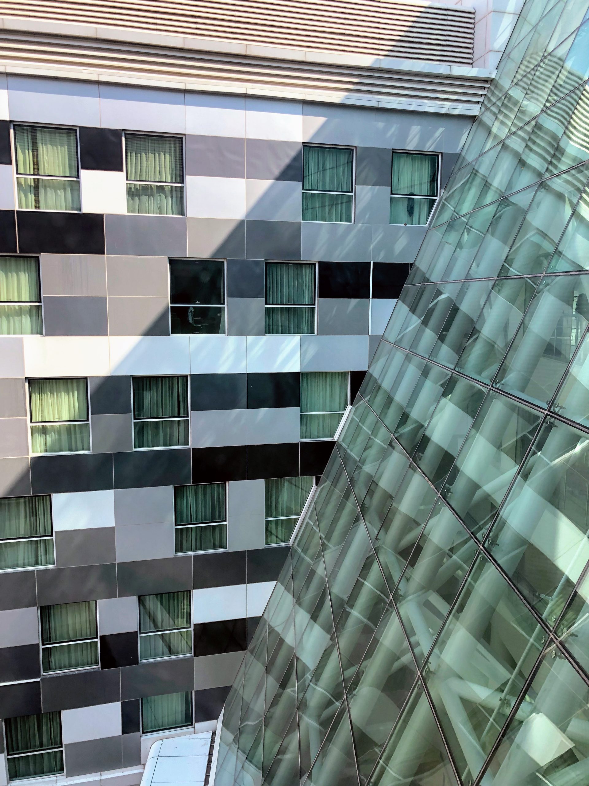 Hotel Exterior Glass Windows in Qatar