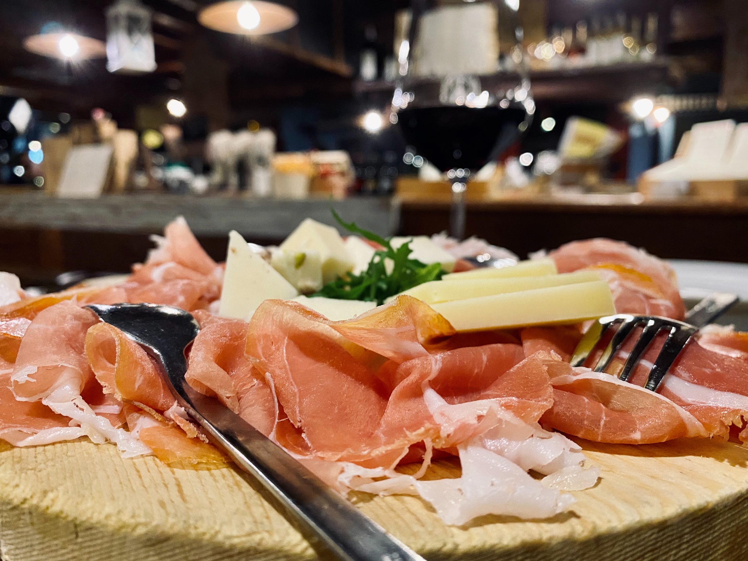 Italian cured meat to purchased from Italian shops