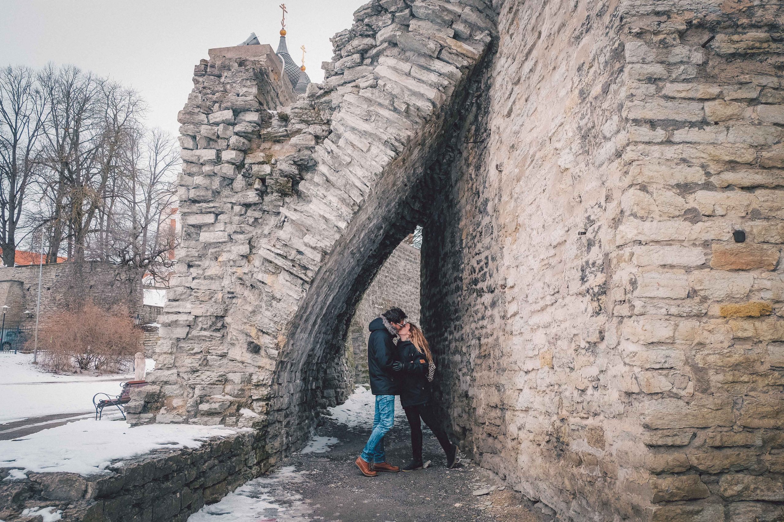 Kissing in Tallinn