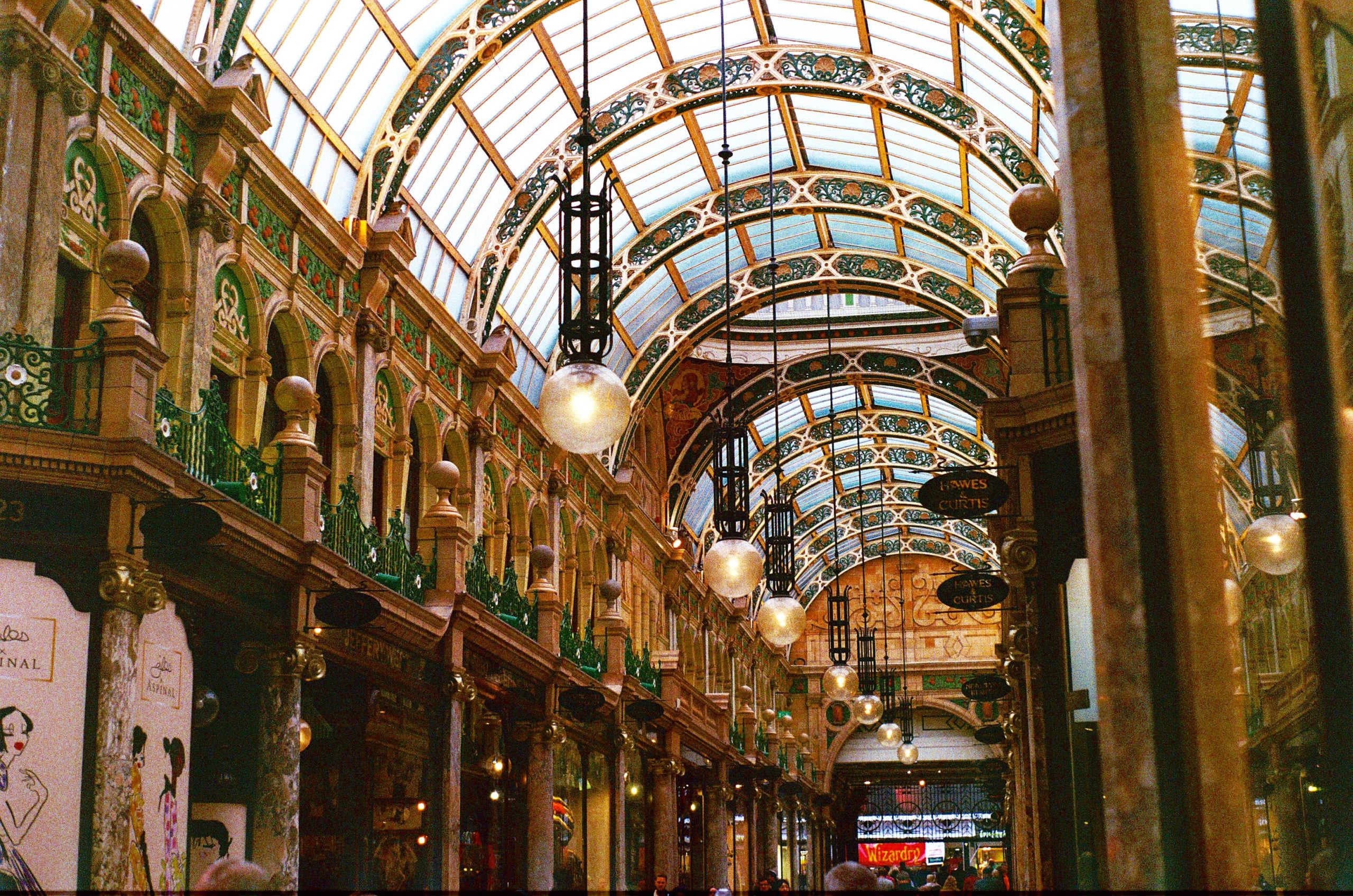 Leeds walking tour to see the best highlights Leeds walking tour to see the best highlights