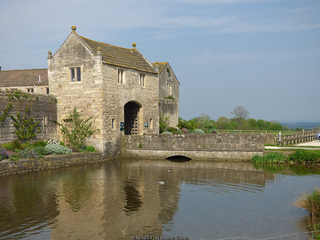 Markenfield Hall in Ripon