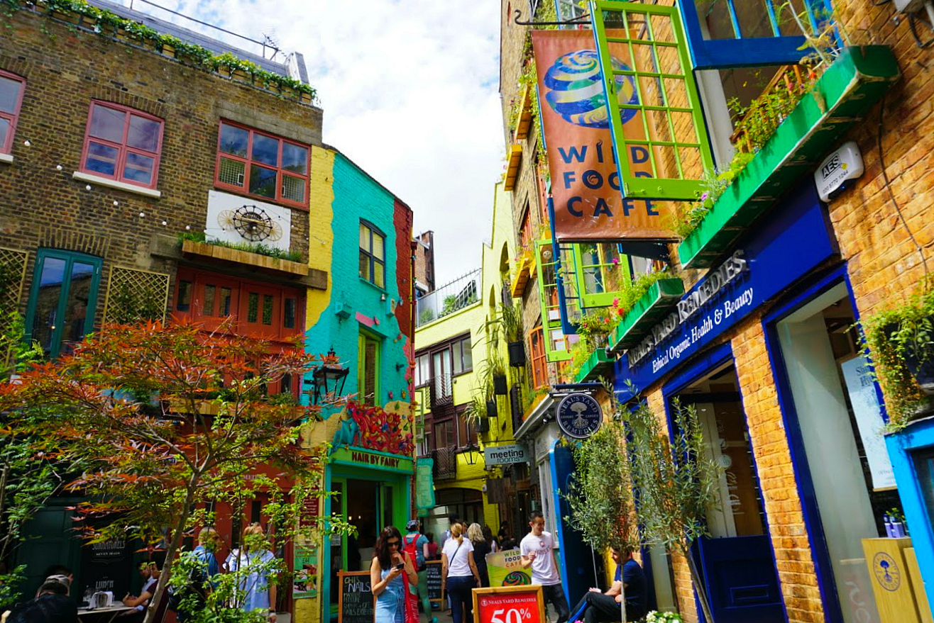 Neals Yard London Colourful Neals Yard London Colourful