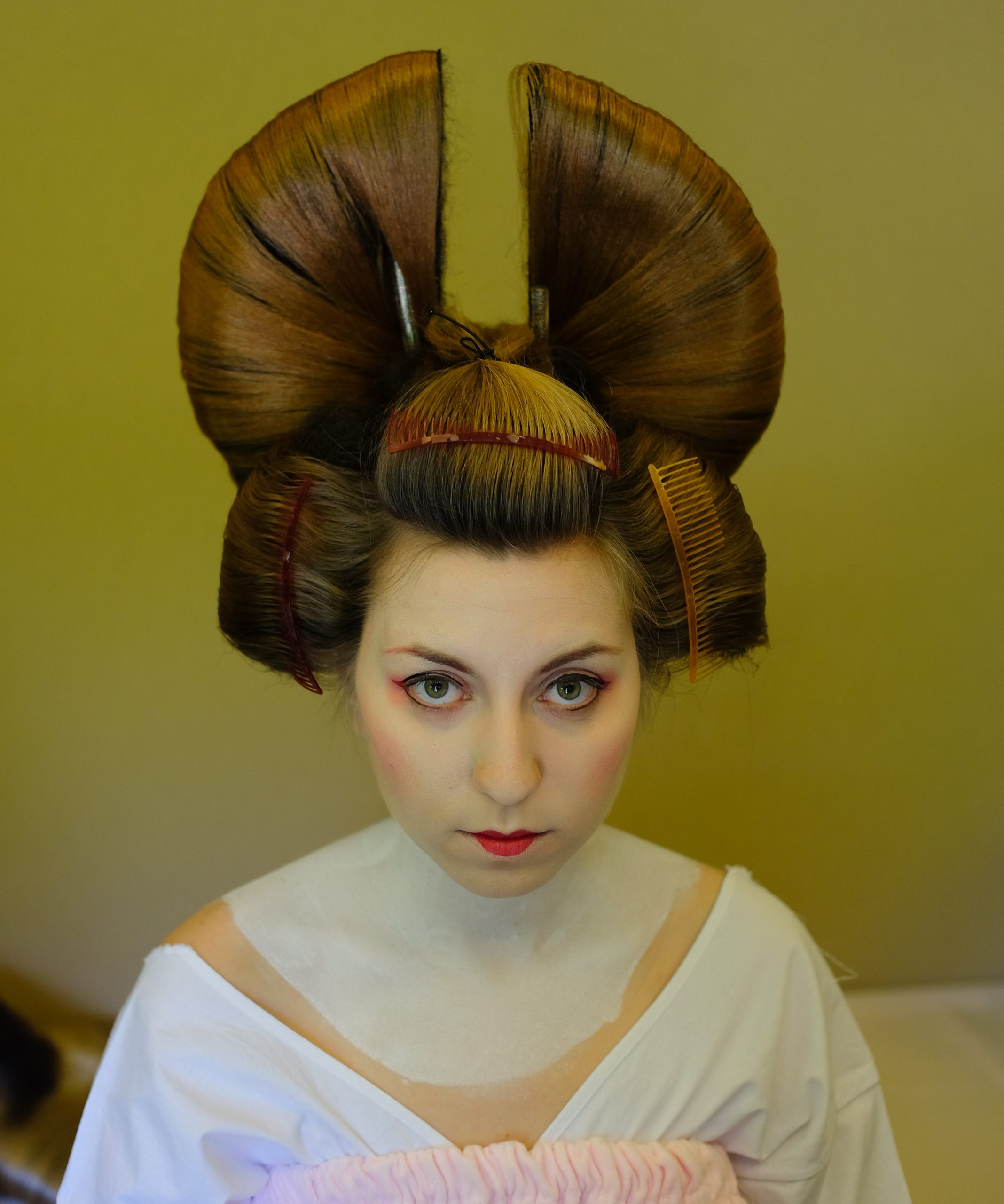 Oiran Experience Doing the hair