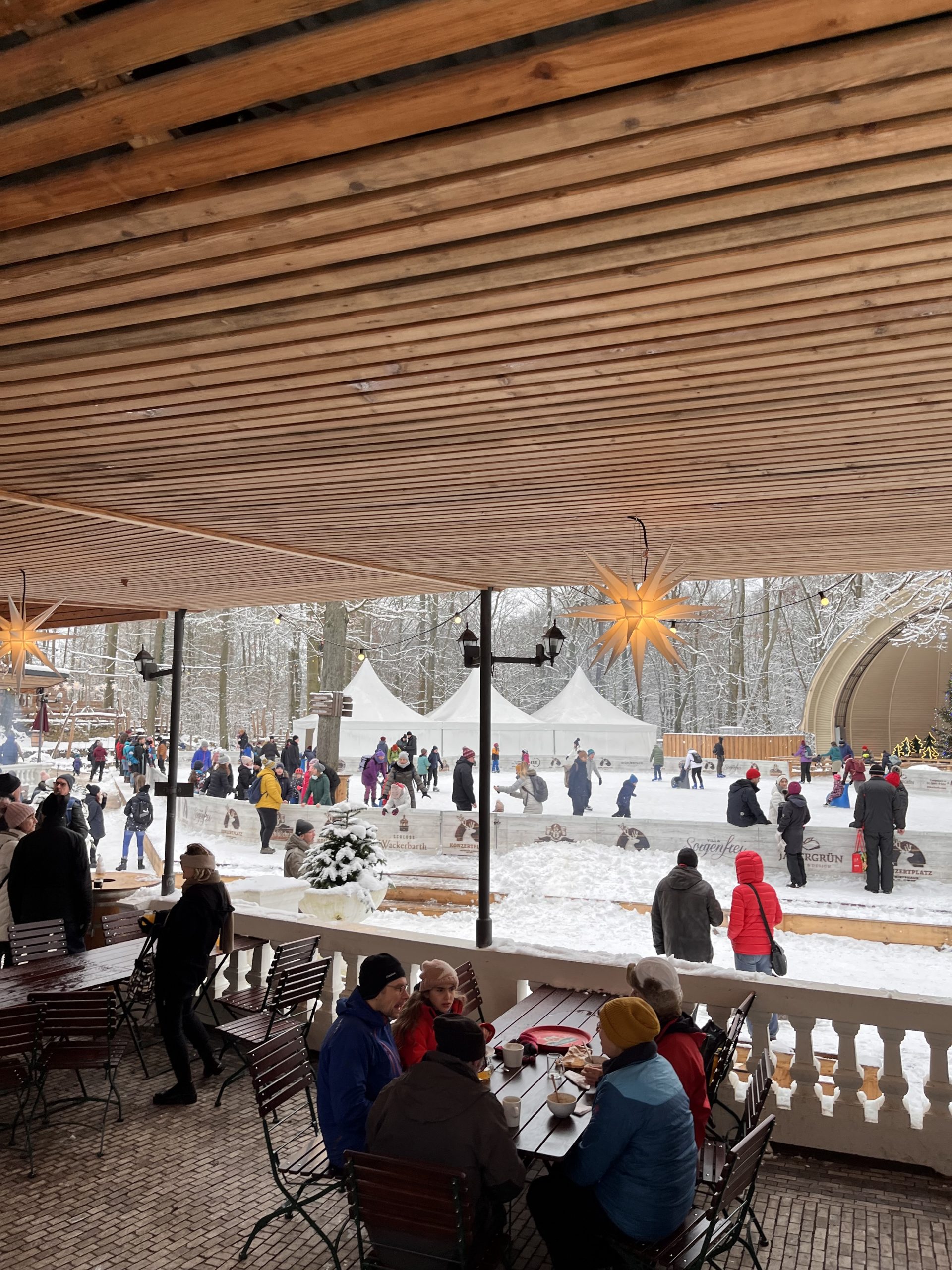 People enjoying winter in Dresden at the Konzertplatz