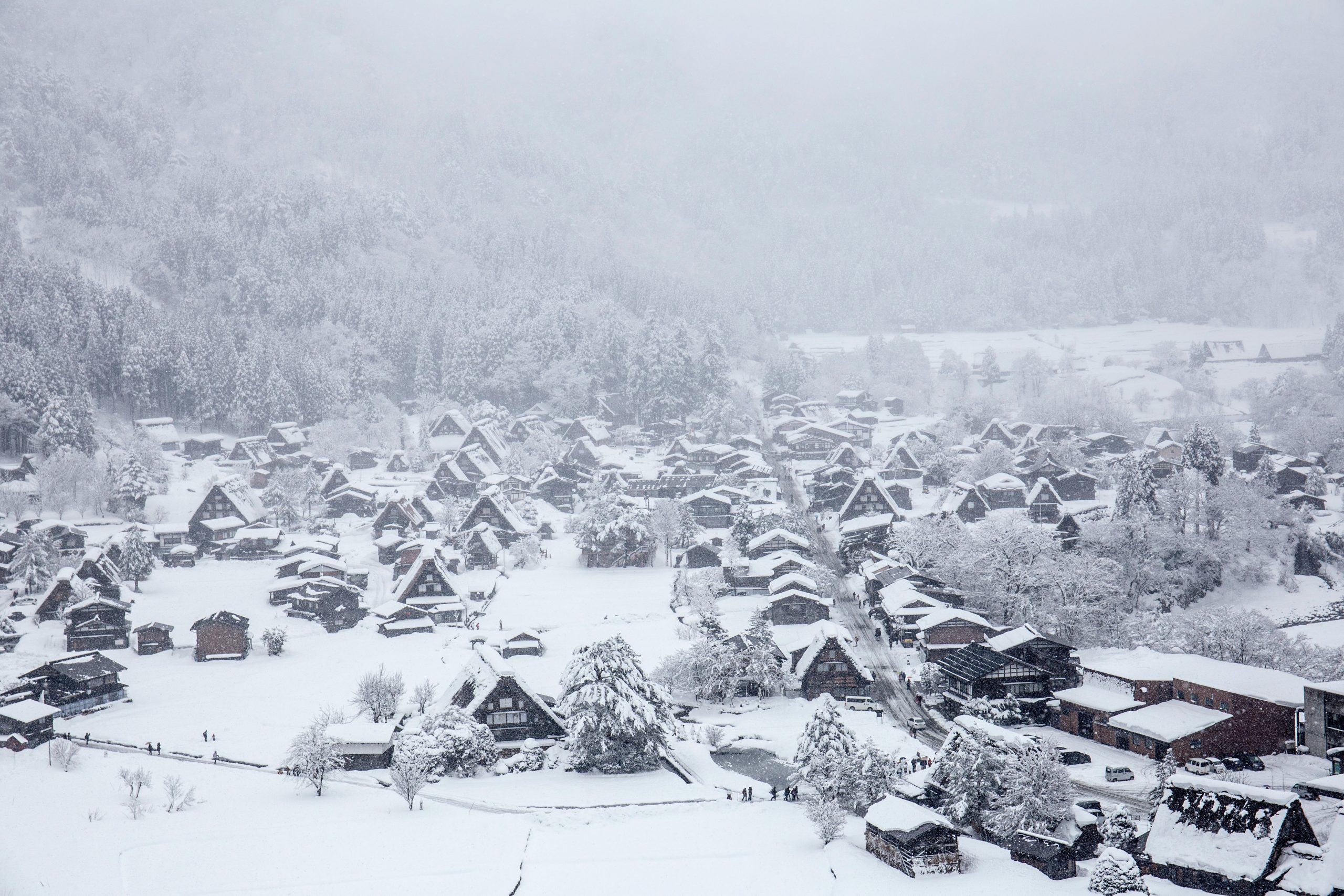 Photograph the Shirakawa village in Japan Photograph the Shirakawa village in Japan