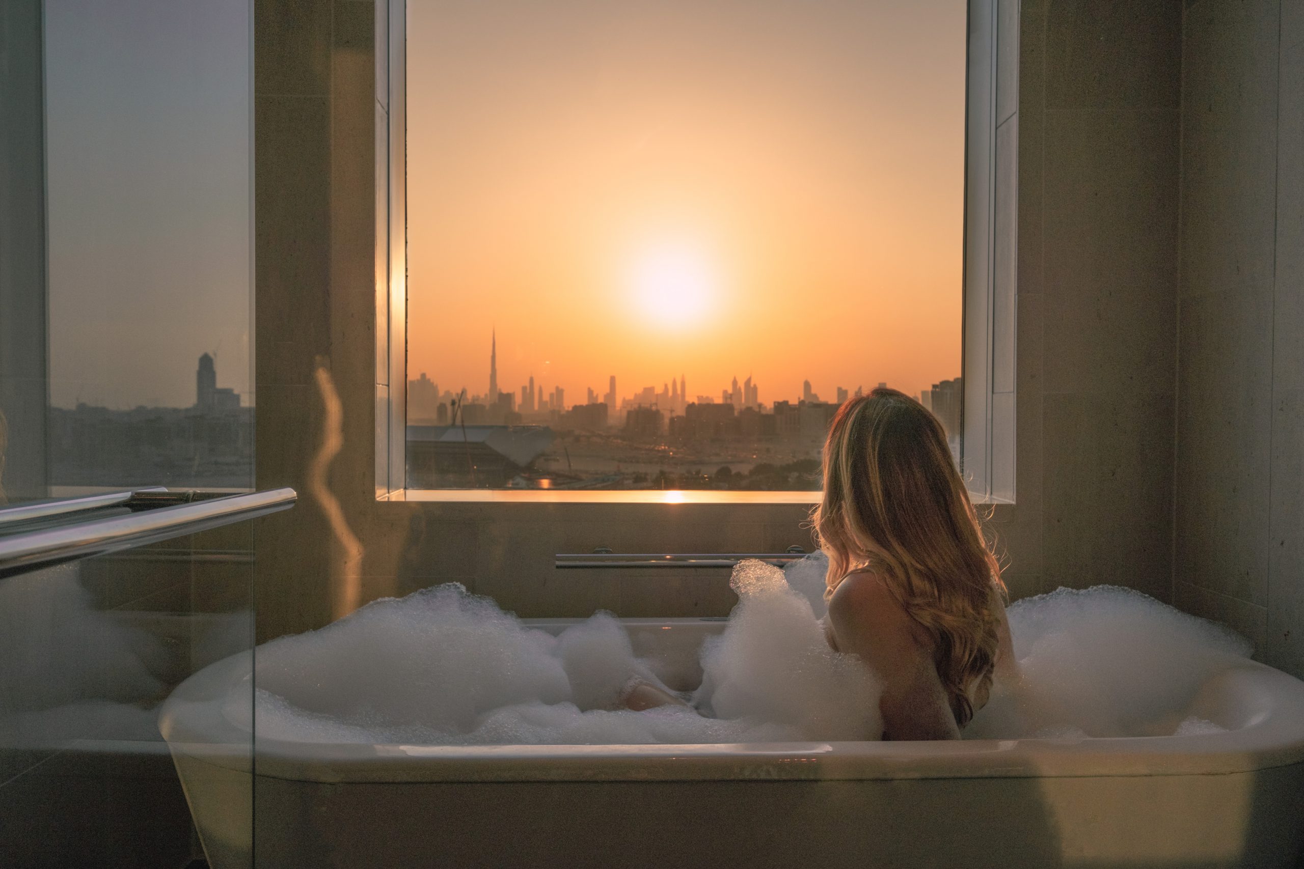 Romantic Afternoon together in Dubai Romantic Afternoon together in Dubai