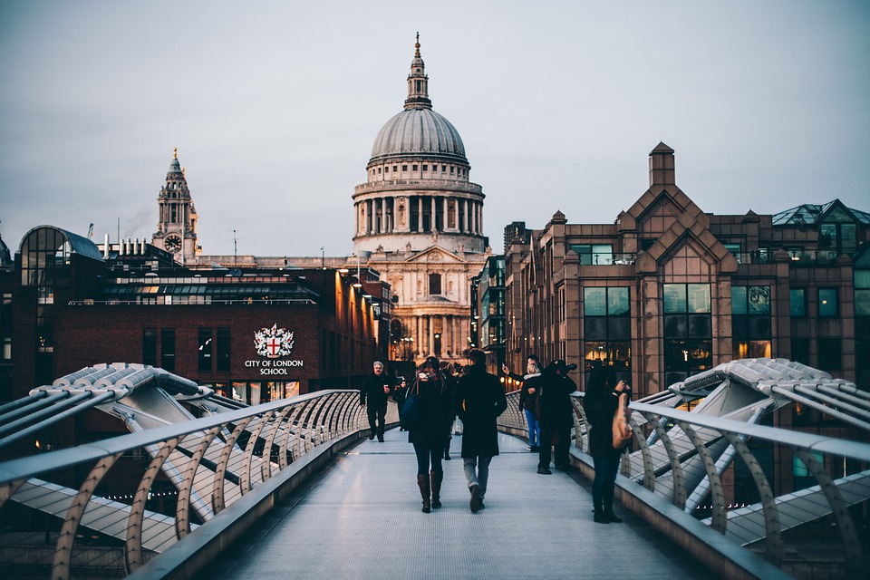 St-Pauls Cathedral St-Pauls Cathedral