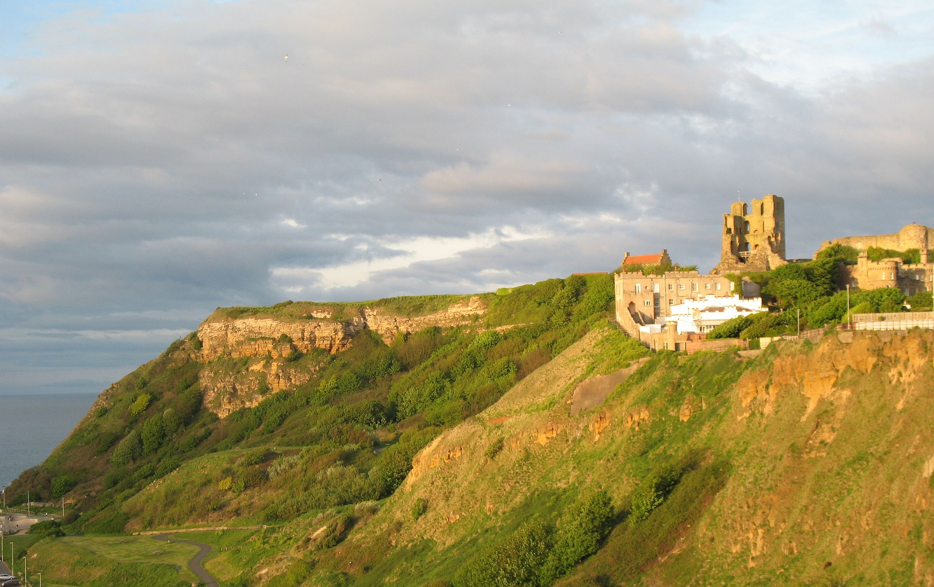 Scarborough castle on top of the hill