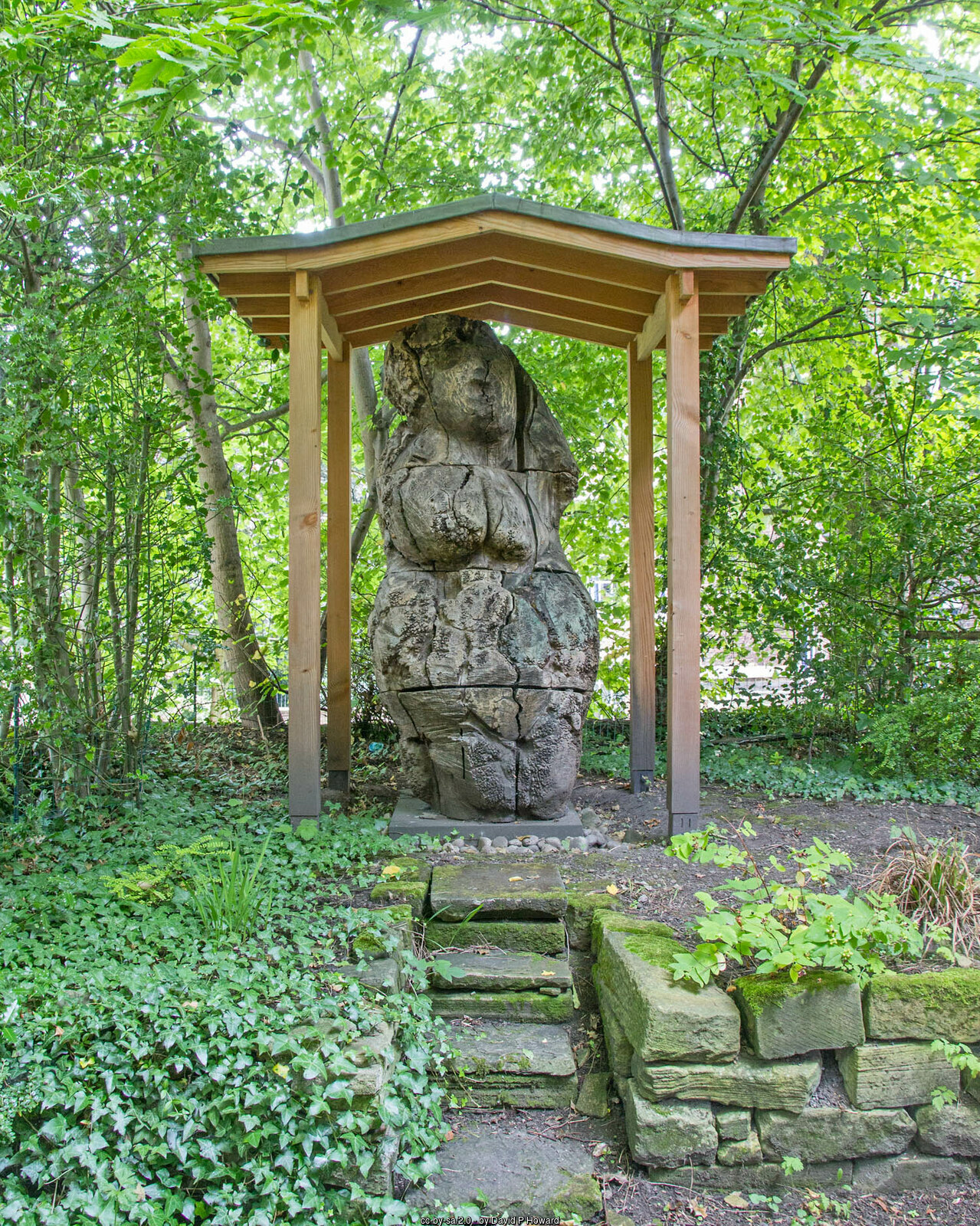 Sculpture of Gaia at the Durham botanical garden