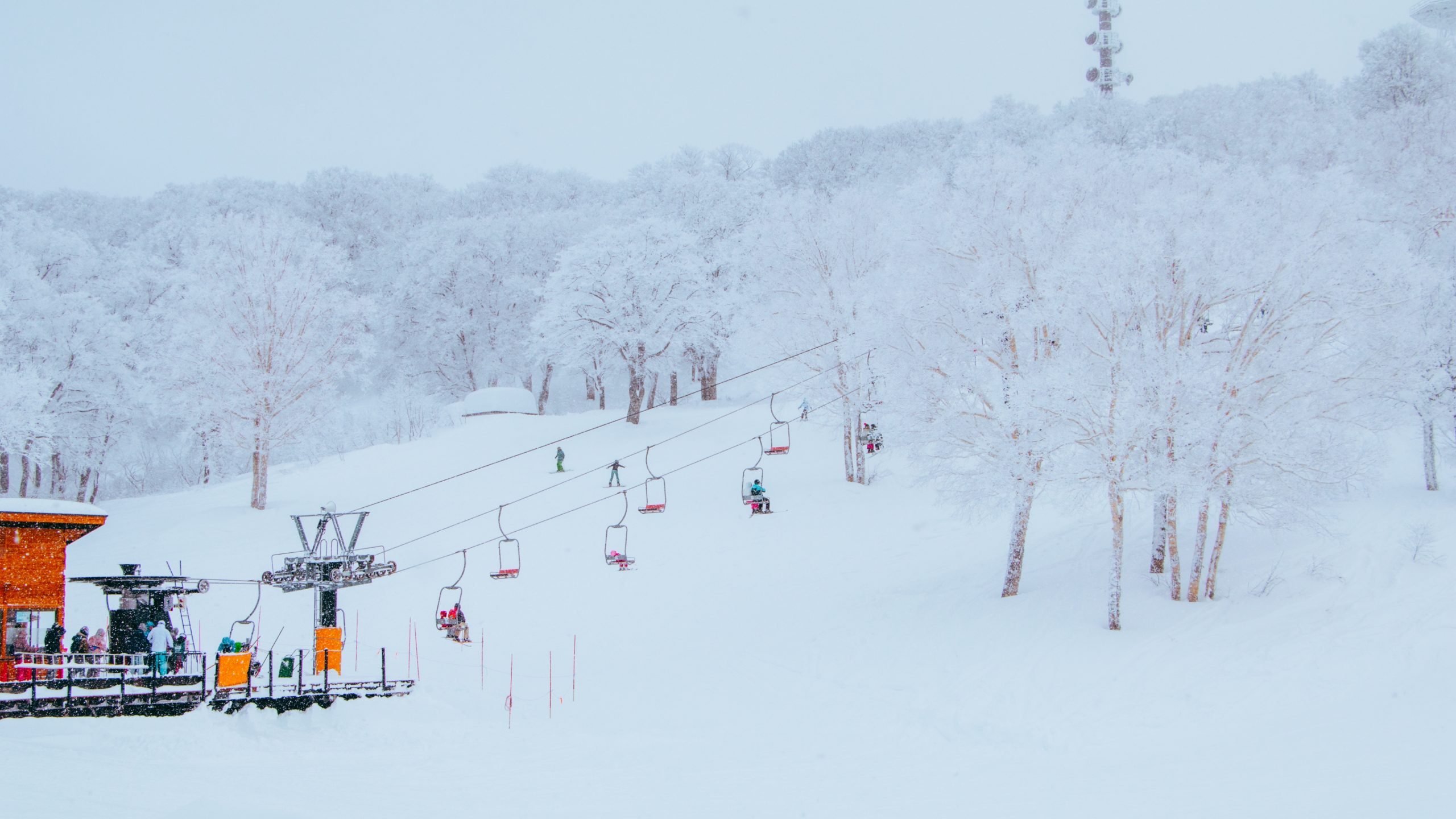 Skii Lift in Nagano