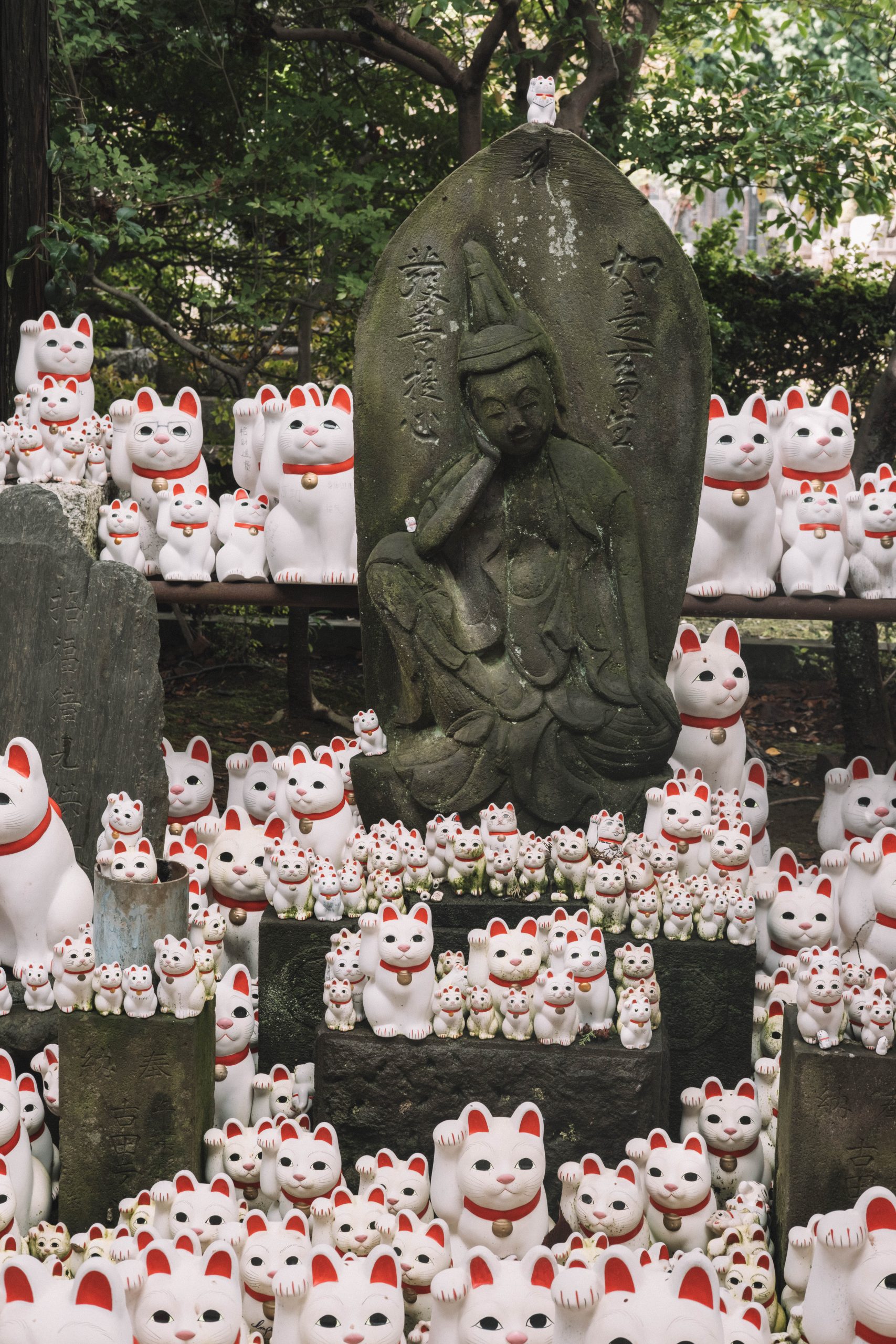 Manekineko figurines at Gotokuji temple Tokyo