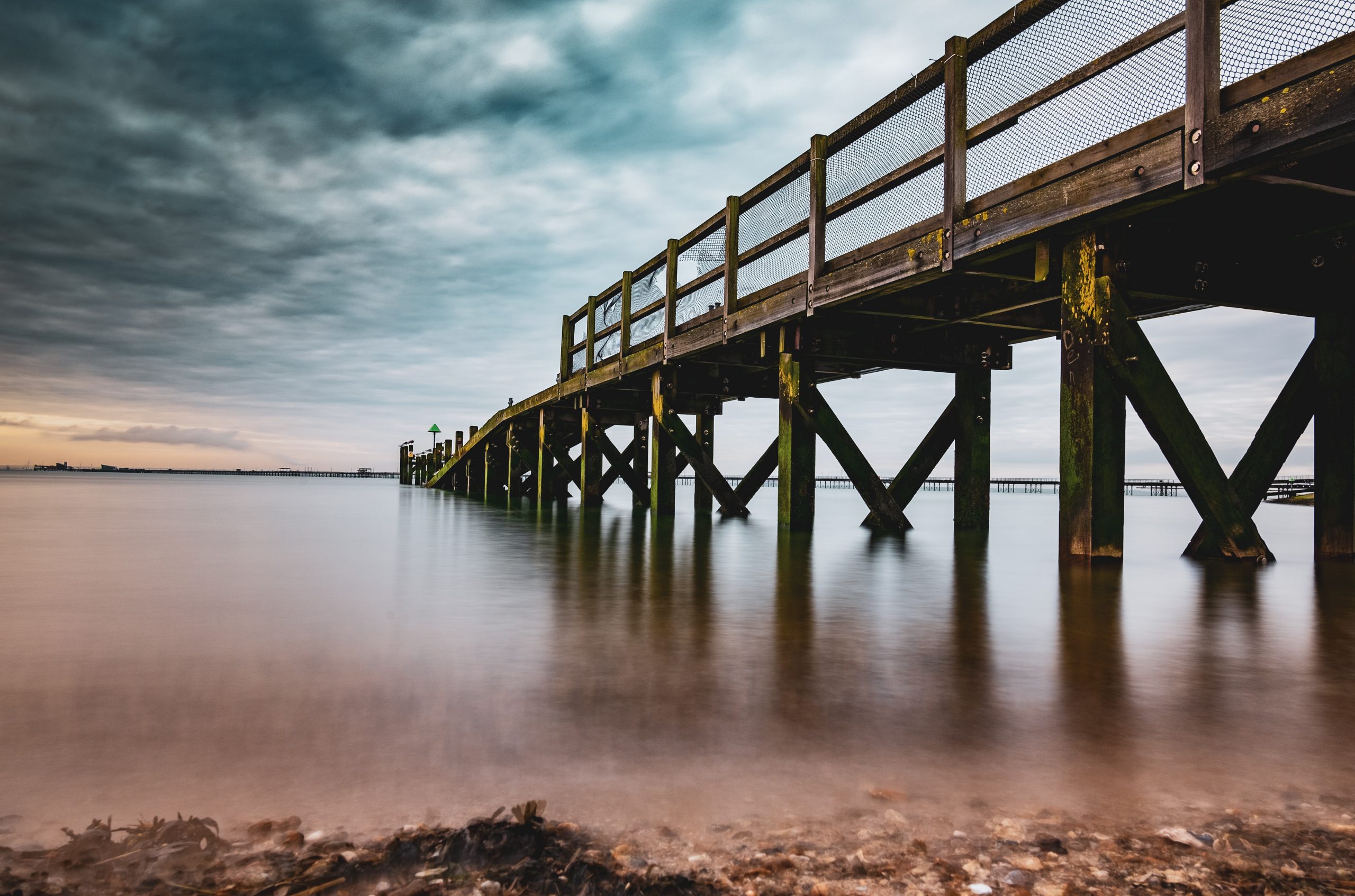 Southend on sea longest pier in Essex