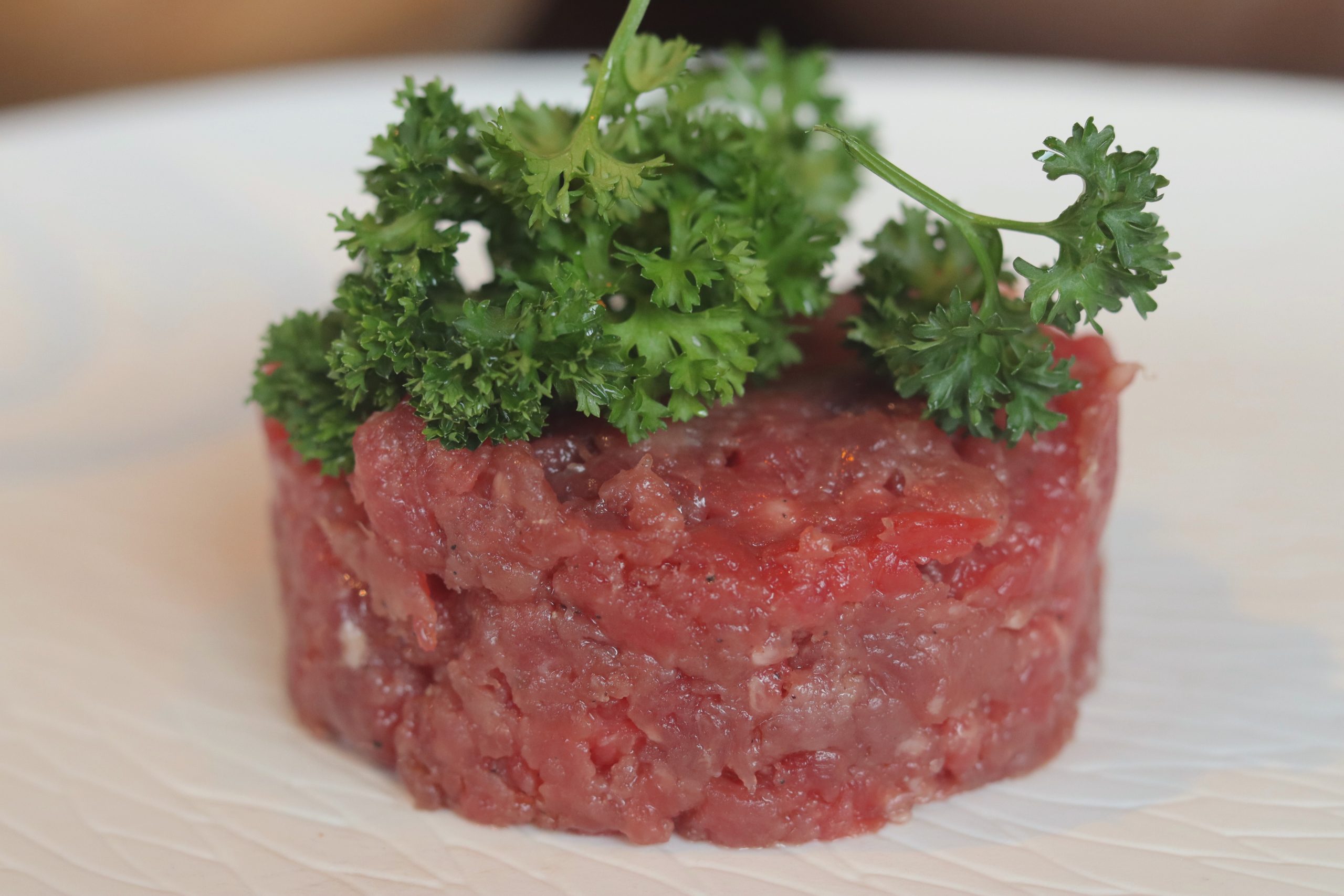 Steak tartare Paris food