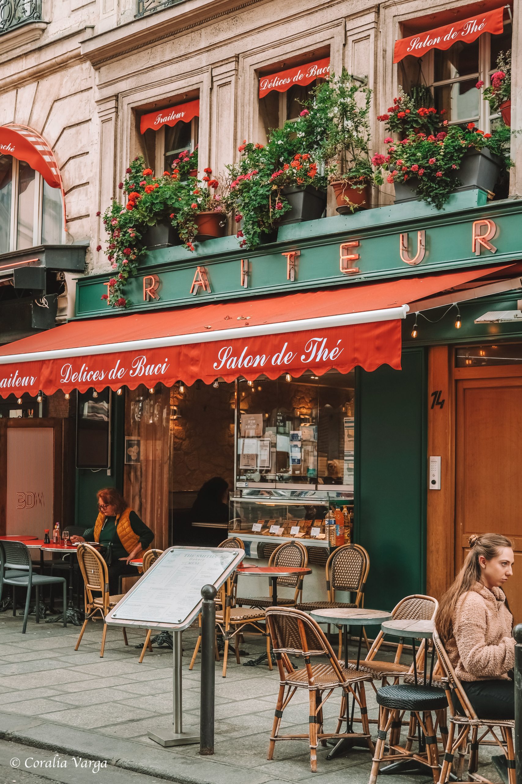 Stunning authentic French bistro in Paris