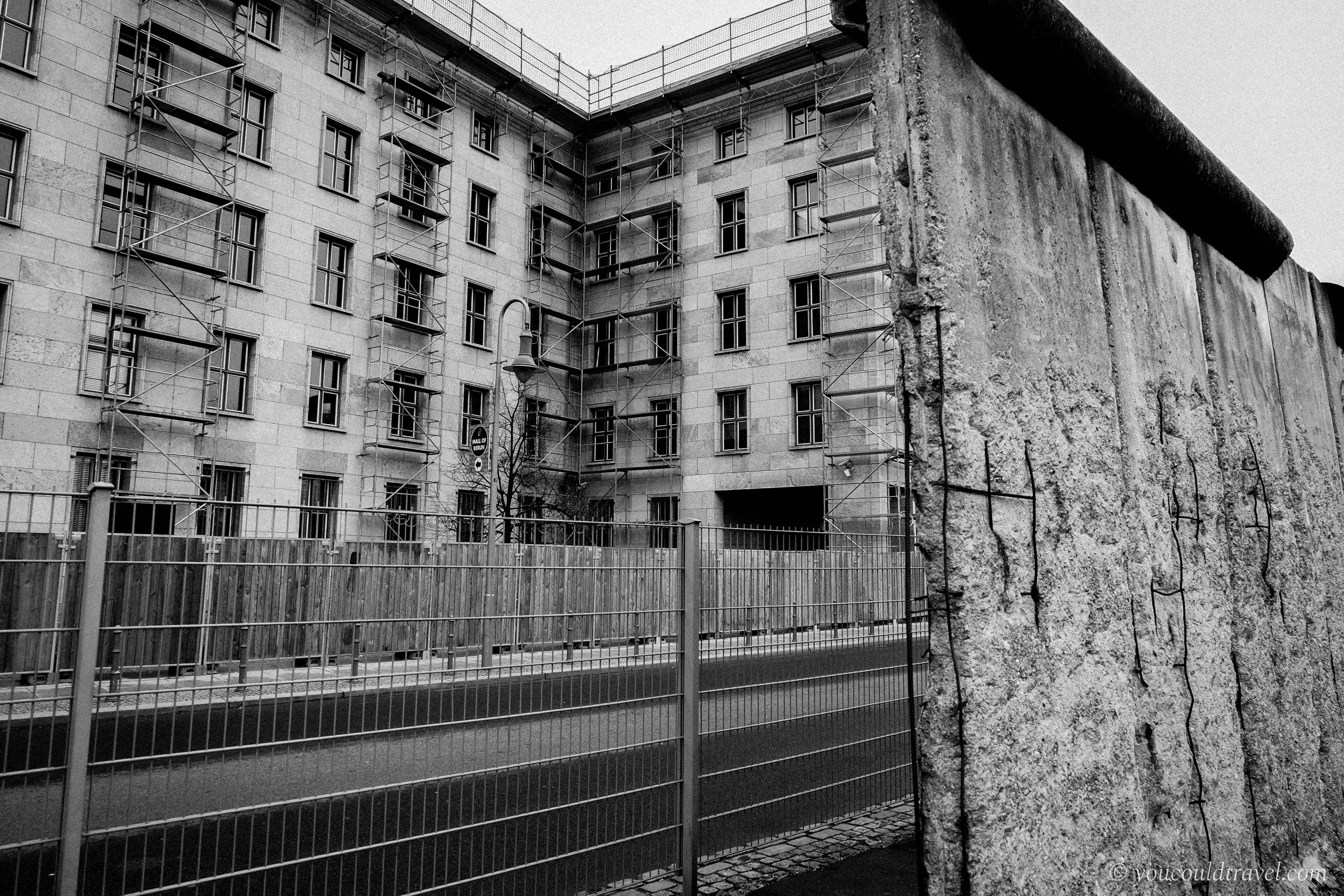The Berlin Wall The Berlin Wall