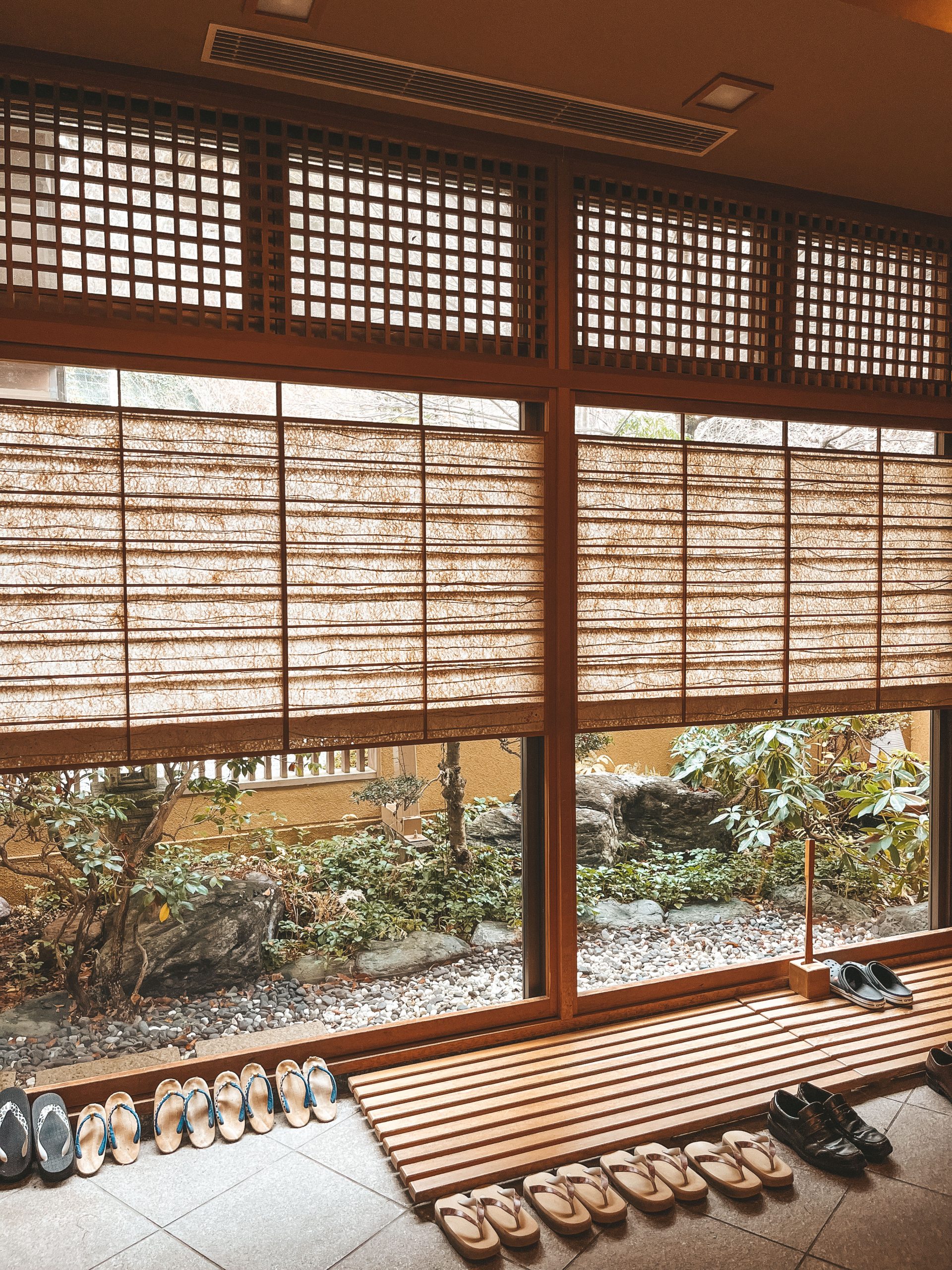 The lobby at the Nishiyama Onsen Keiunkan