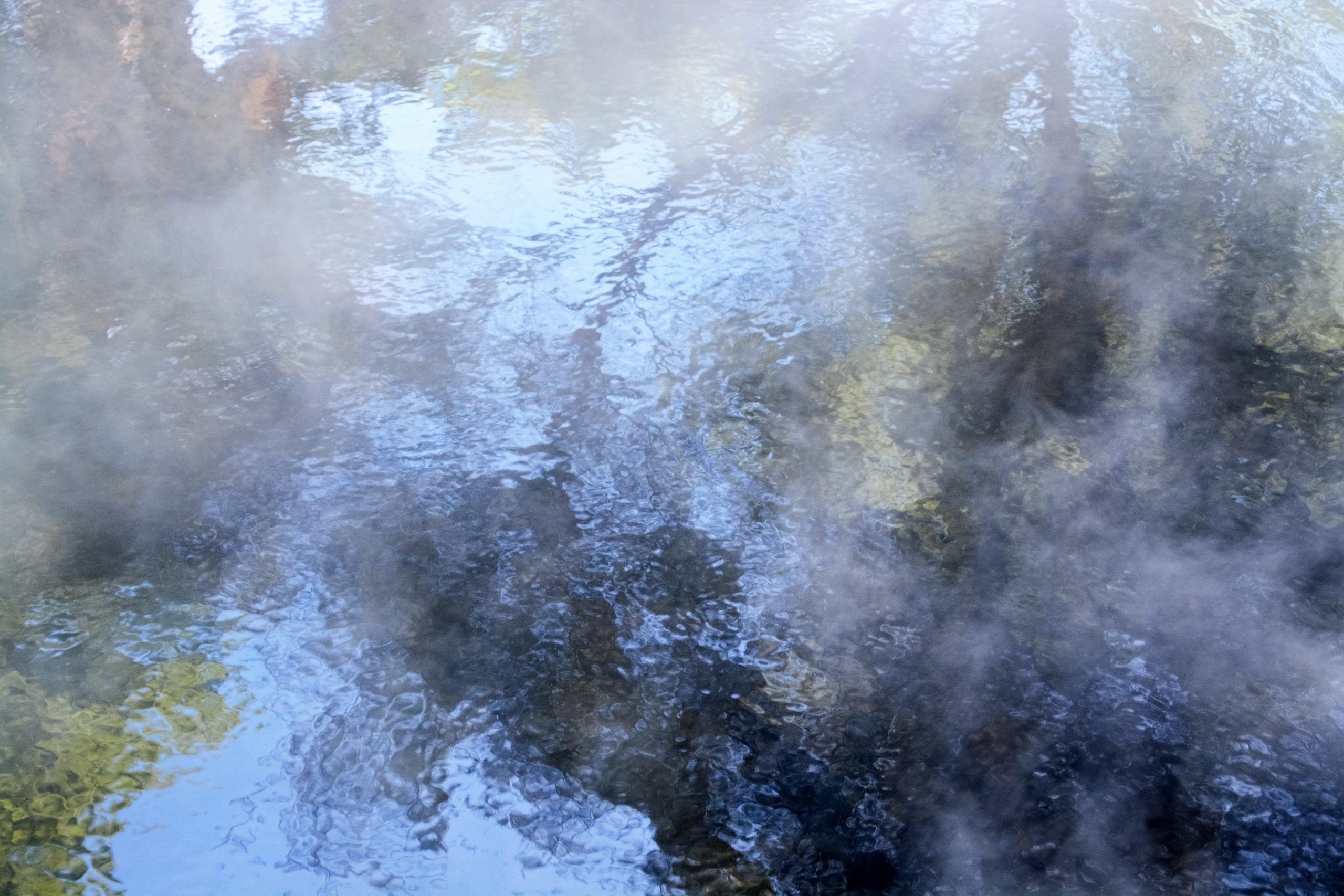Thermal springs with higher temperatures and high salinity Thermal springs with higher temperatures and high salinity