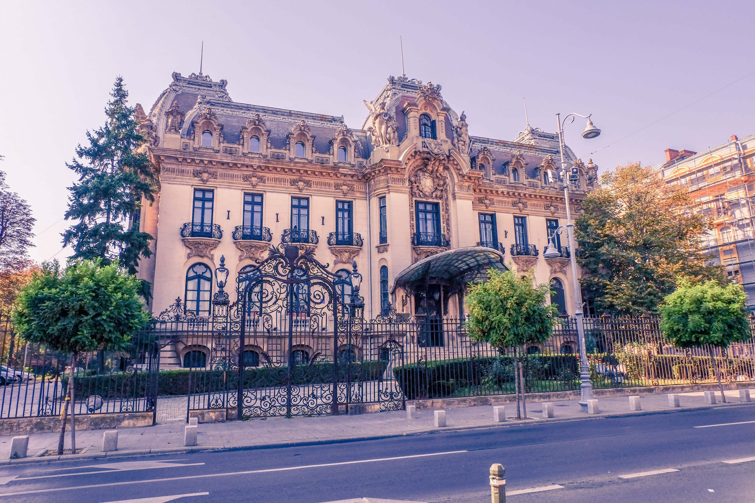 Things to do in Bucharest Cantacuzino Palace