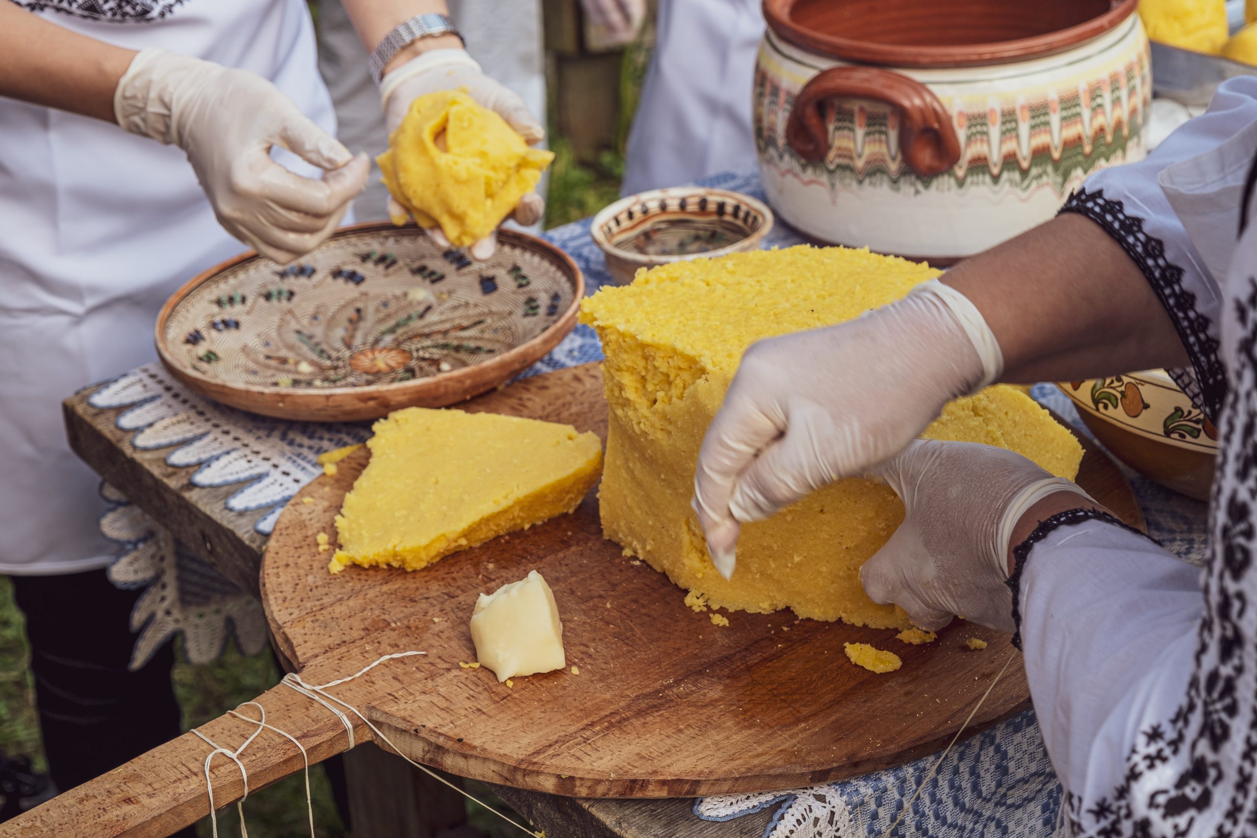 Traditional Romanian Polenta