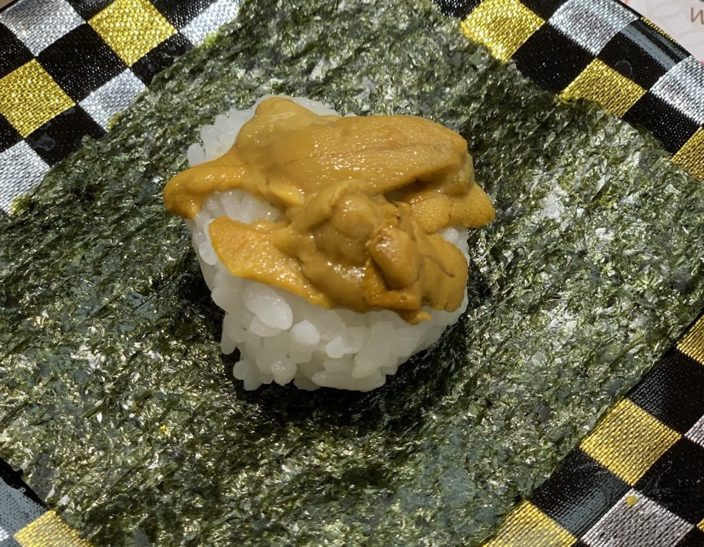Sea urchin sushi at Sushi no Musashi in Kyoto