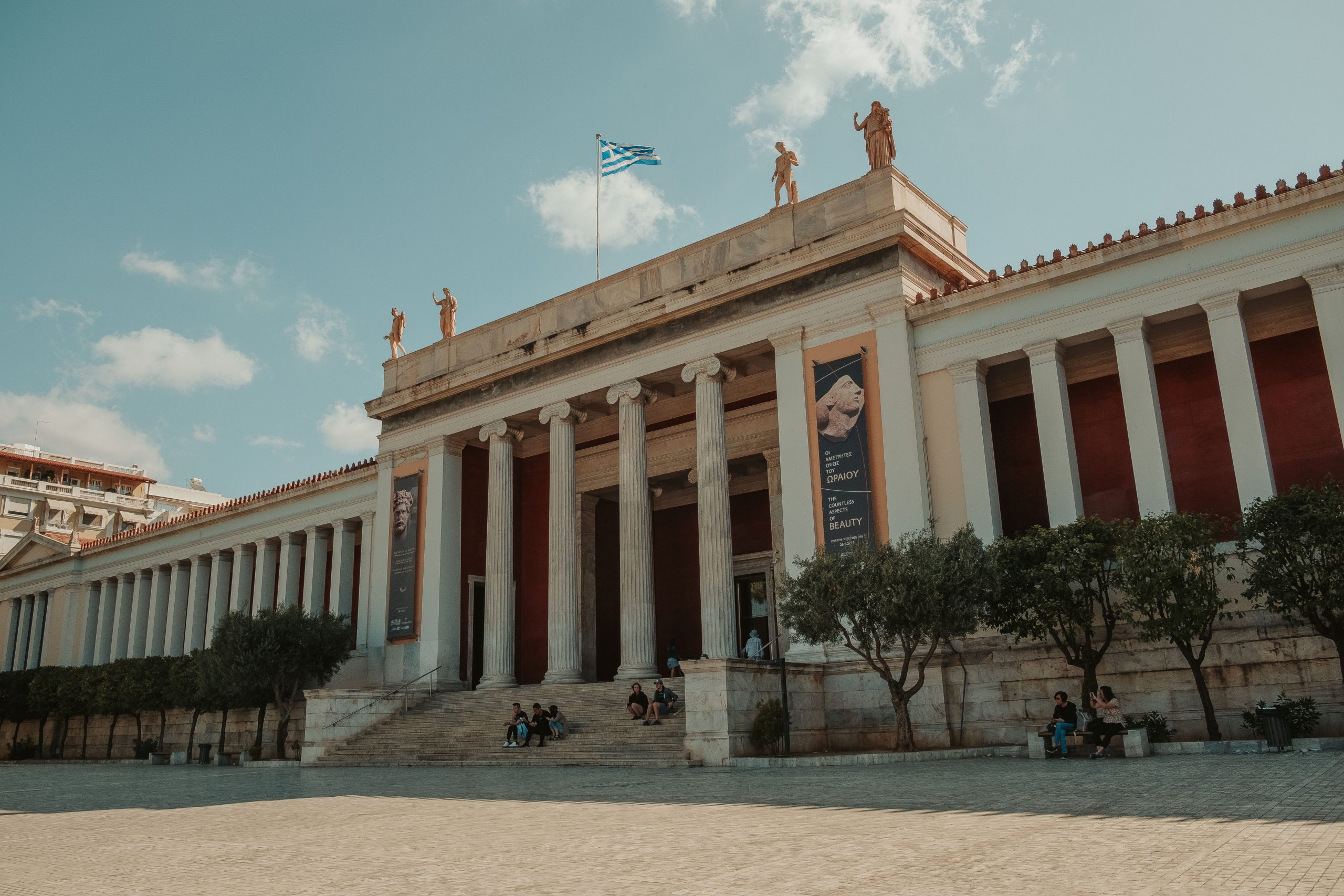 Visit the National Archeological Museum in Athens