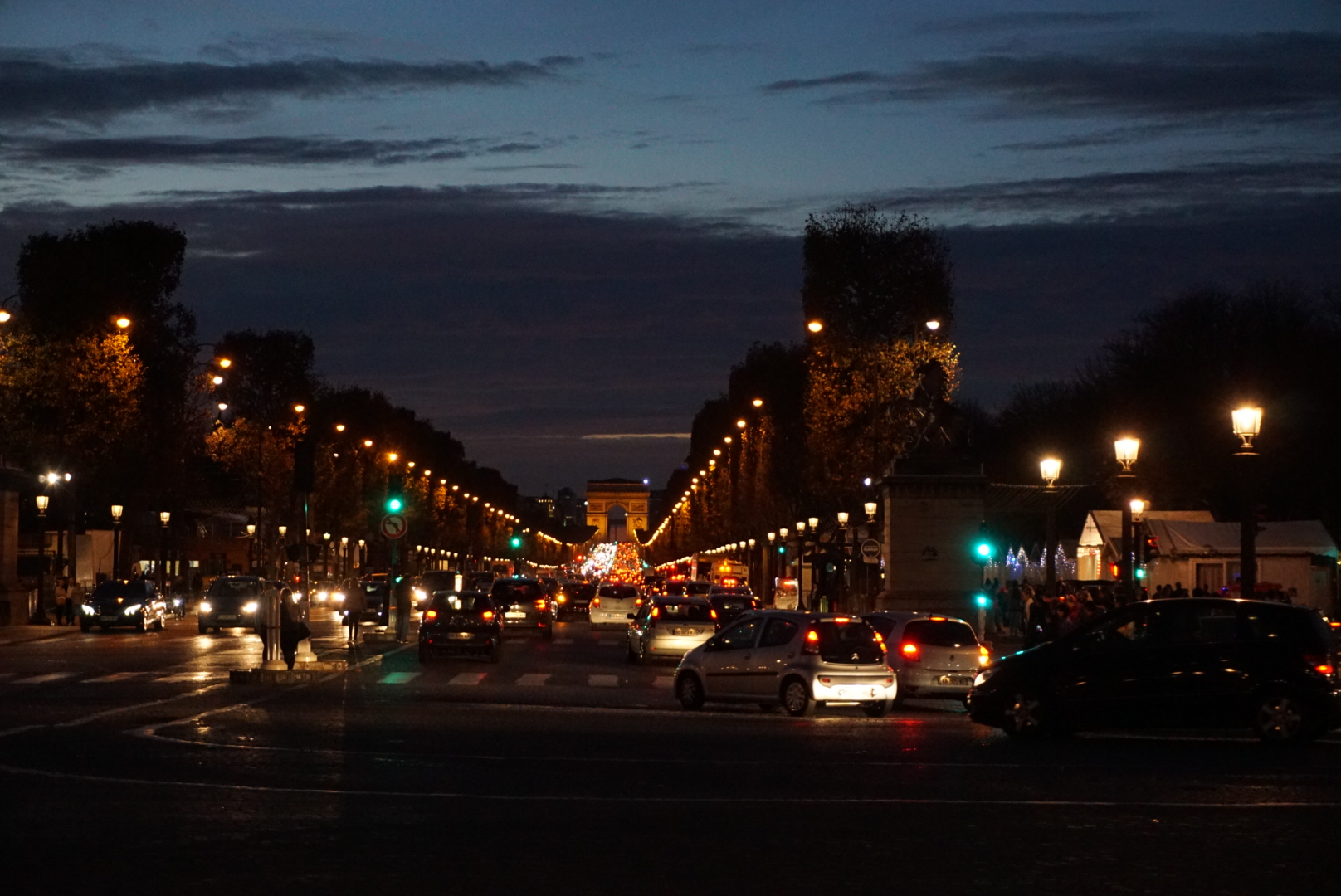 Walking around the major artery of the 8th neighbourhood in Paris, the Champs Elysees Walking around the major artery of the 8th neighbourhood in Paris, the Champs Elysees