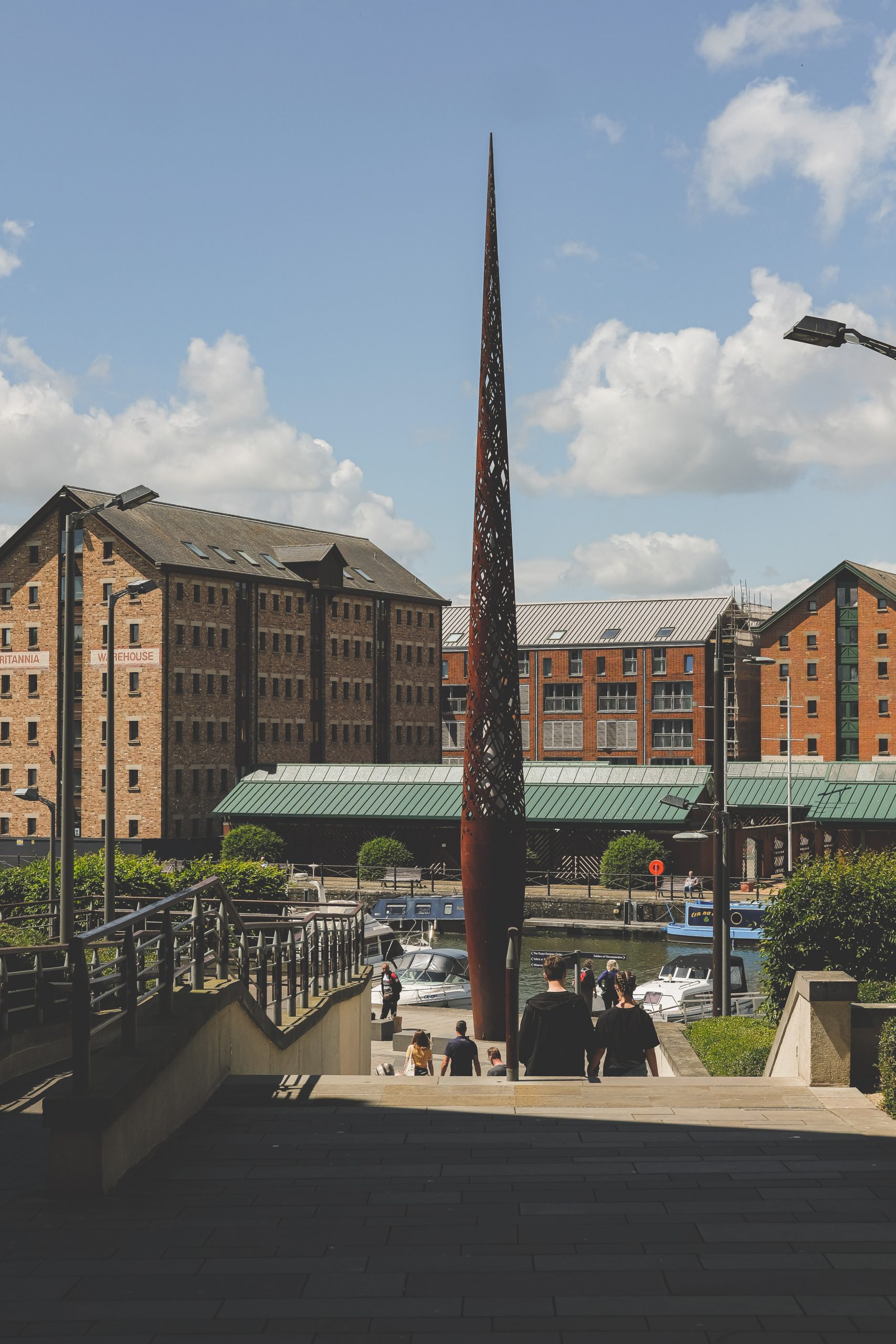 Walking towards the Gloucester docks