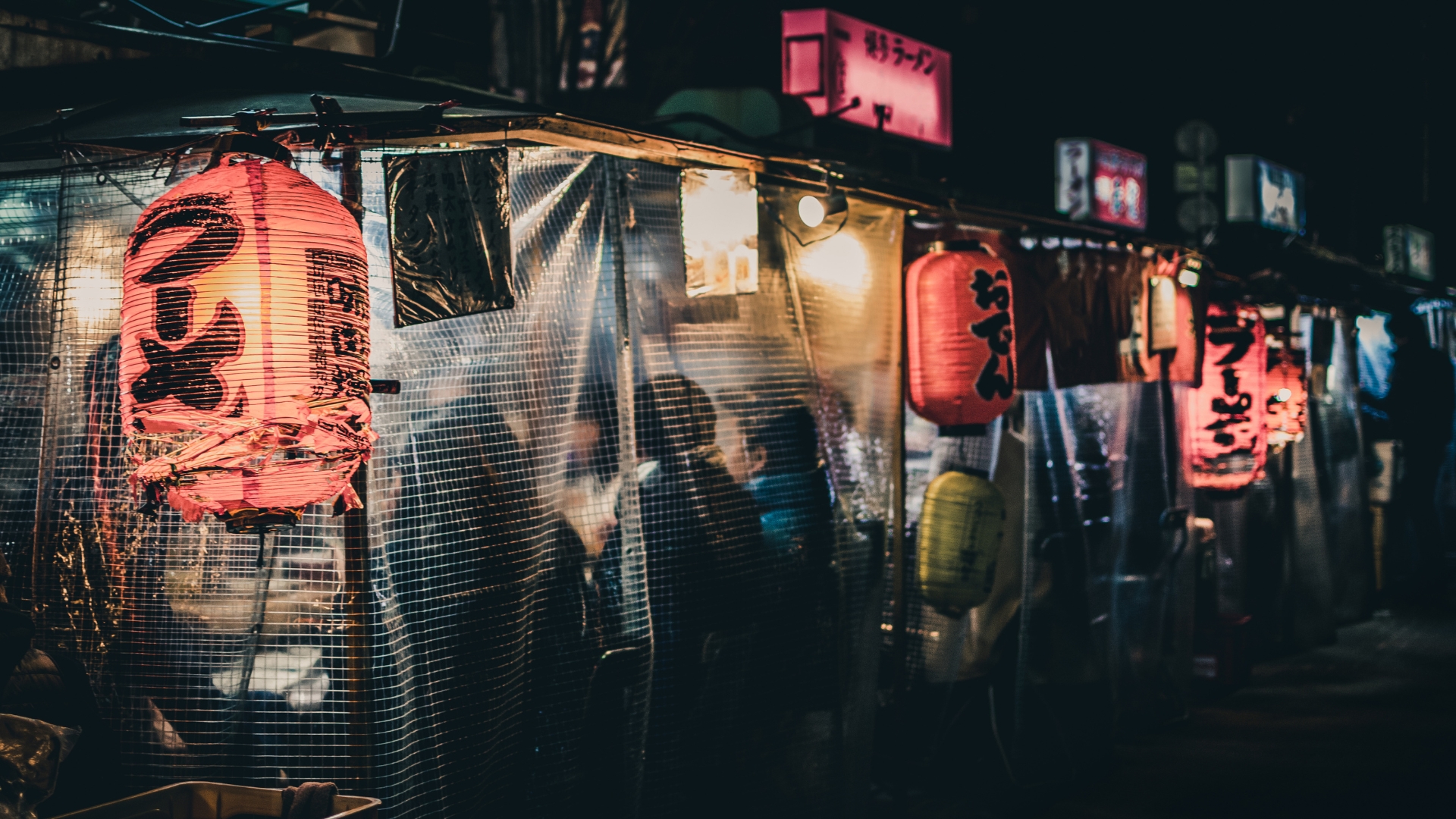 Covered Yatai food stalls in Fukuoka at night